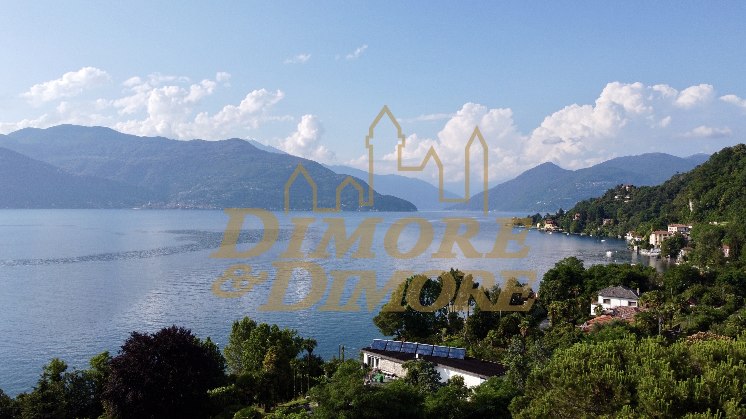 Villa con giardino in via portovaltravaglia 39, Brezzo di Bedero