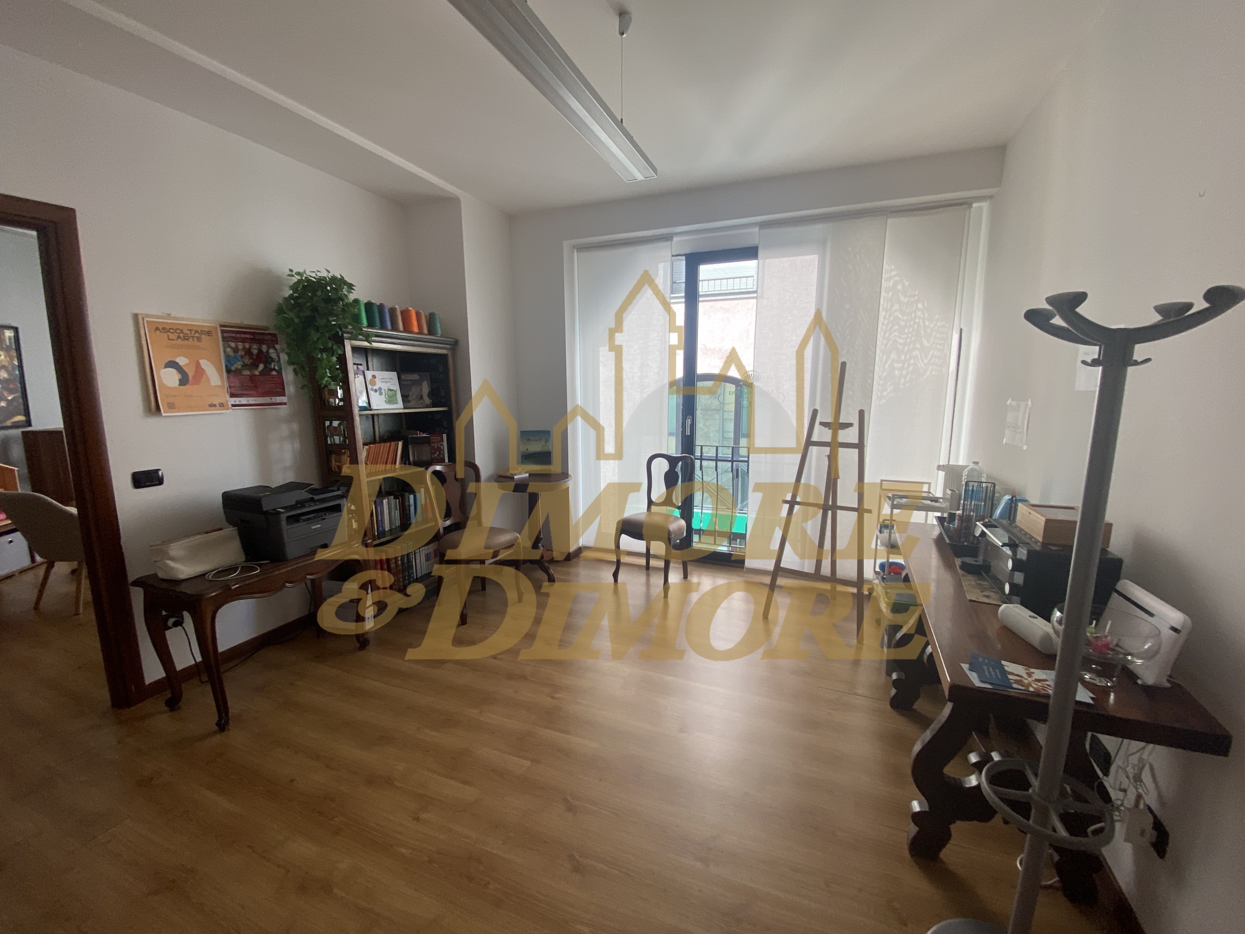 Ufficio in vendita a Varese
