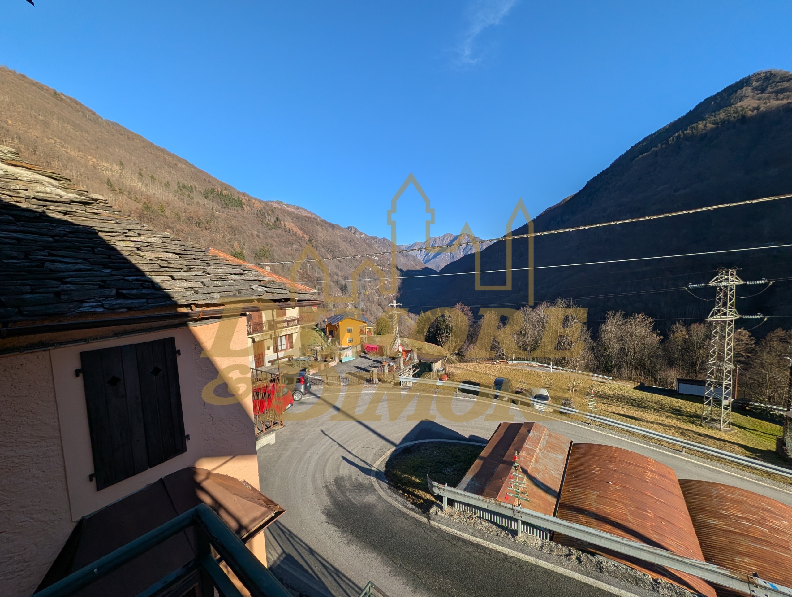 Casa indipendente con giardino in vigino, Calasca-Castiglione