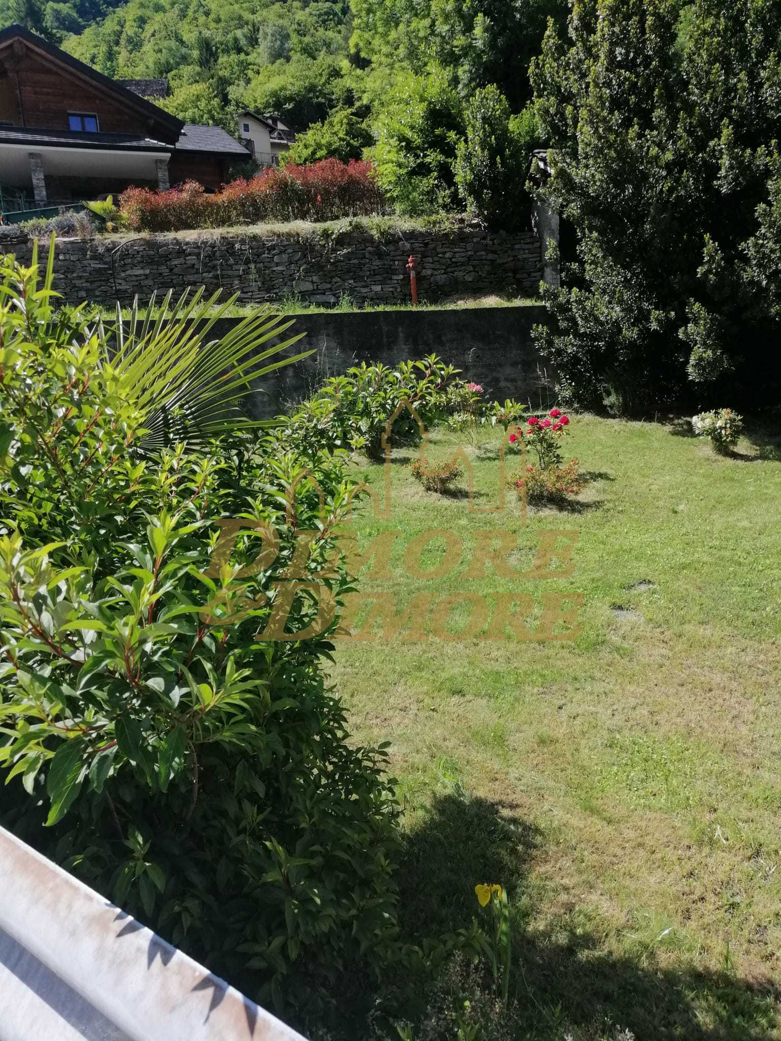 Casa indipendente con giardino in vigino, Calasca-Castiglione