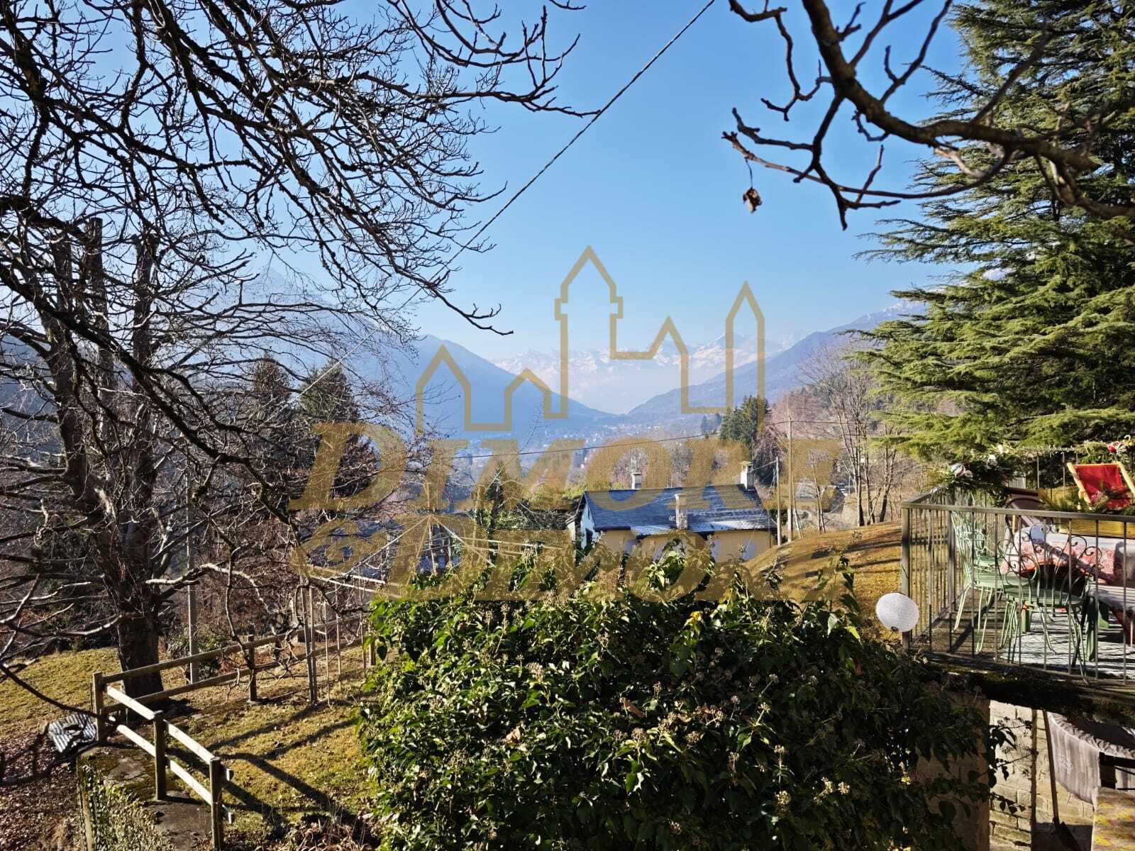 Rustico con giardino in via colonnello giuseppe garbagni 92, Craveggia