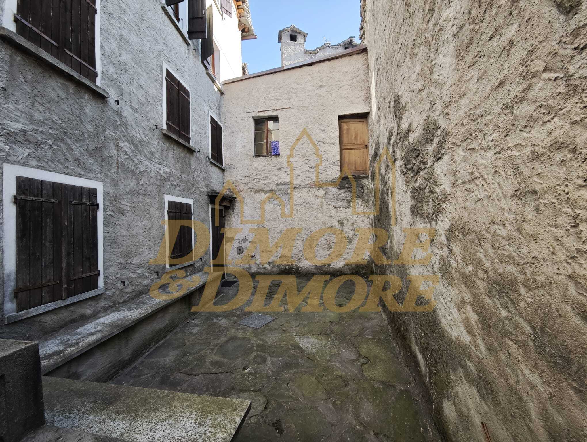 Appartamento in vendita a Craveggia