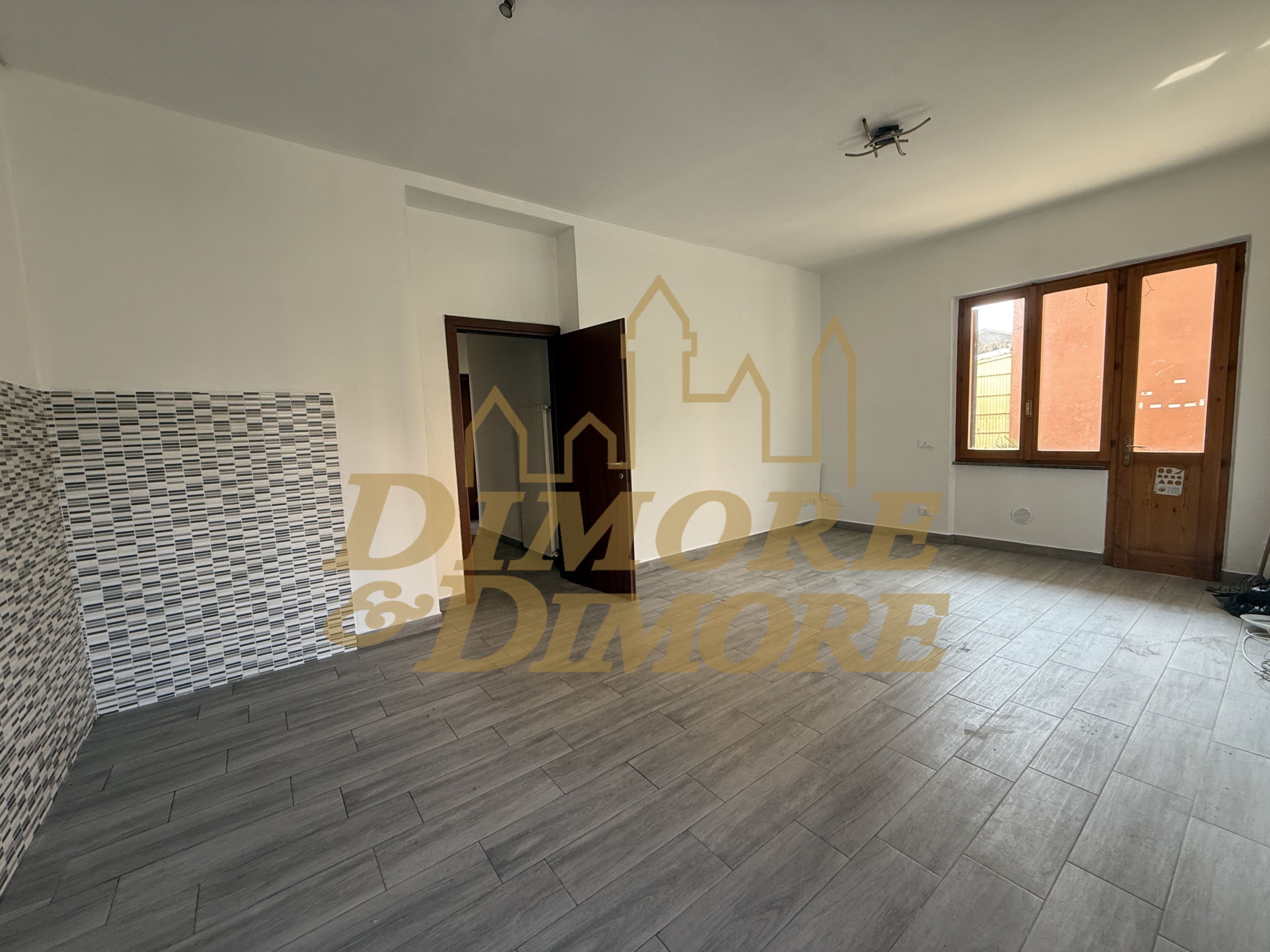 Quadrilocale in vendita in via oberdan, Omegna