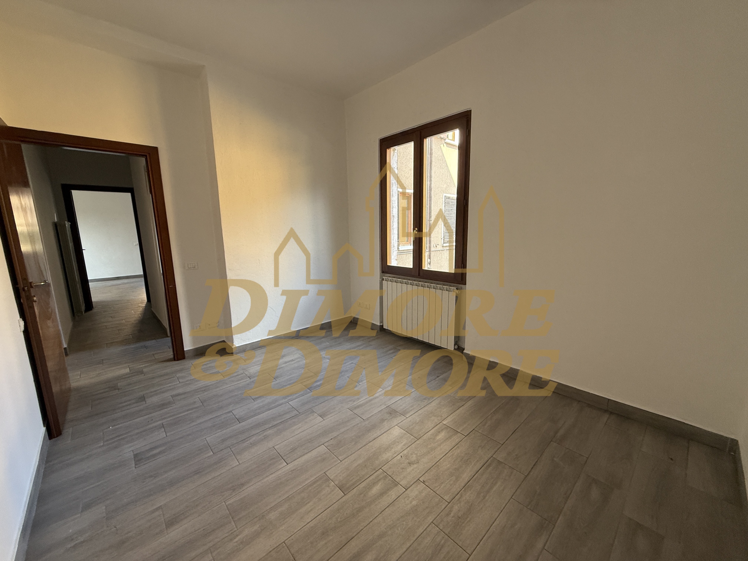 Quadrilocale in vendita in via oberdan, Omegna