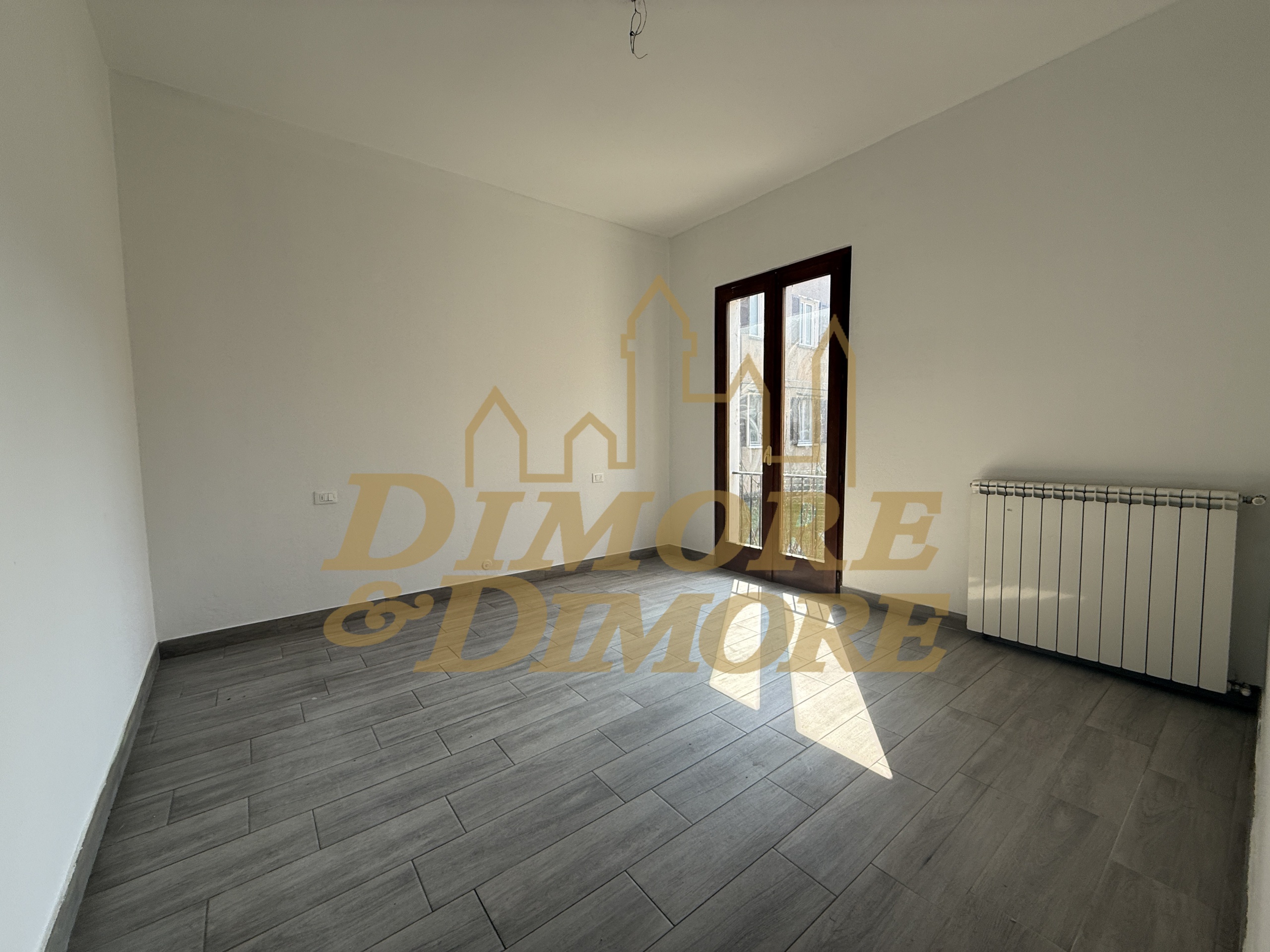 Quadrilocale in vendita in via oberdan, Omegna