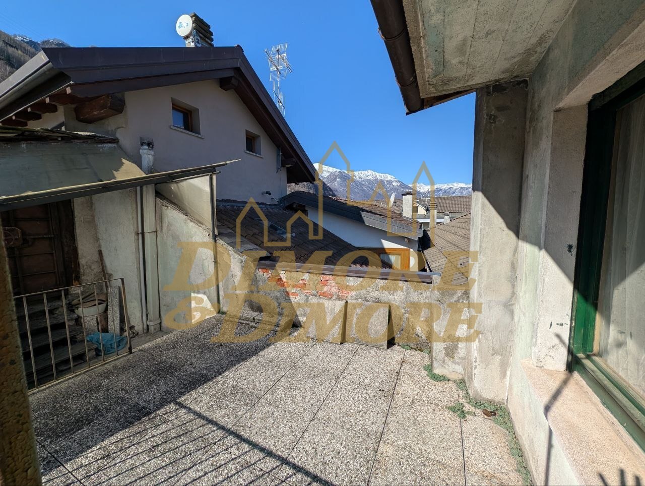 Casa indipendente con giardino a Anzola d'Ossola