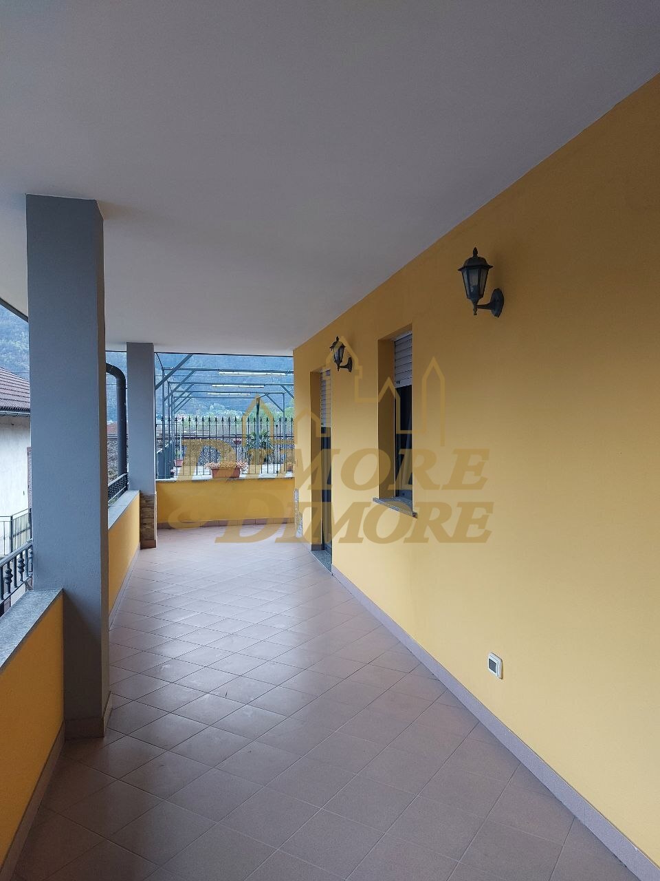 Quadrilocale con terrazzo a Vogogna