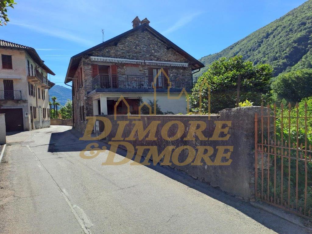 Casa indipendente con giardino, Cannobio traffiume