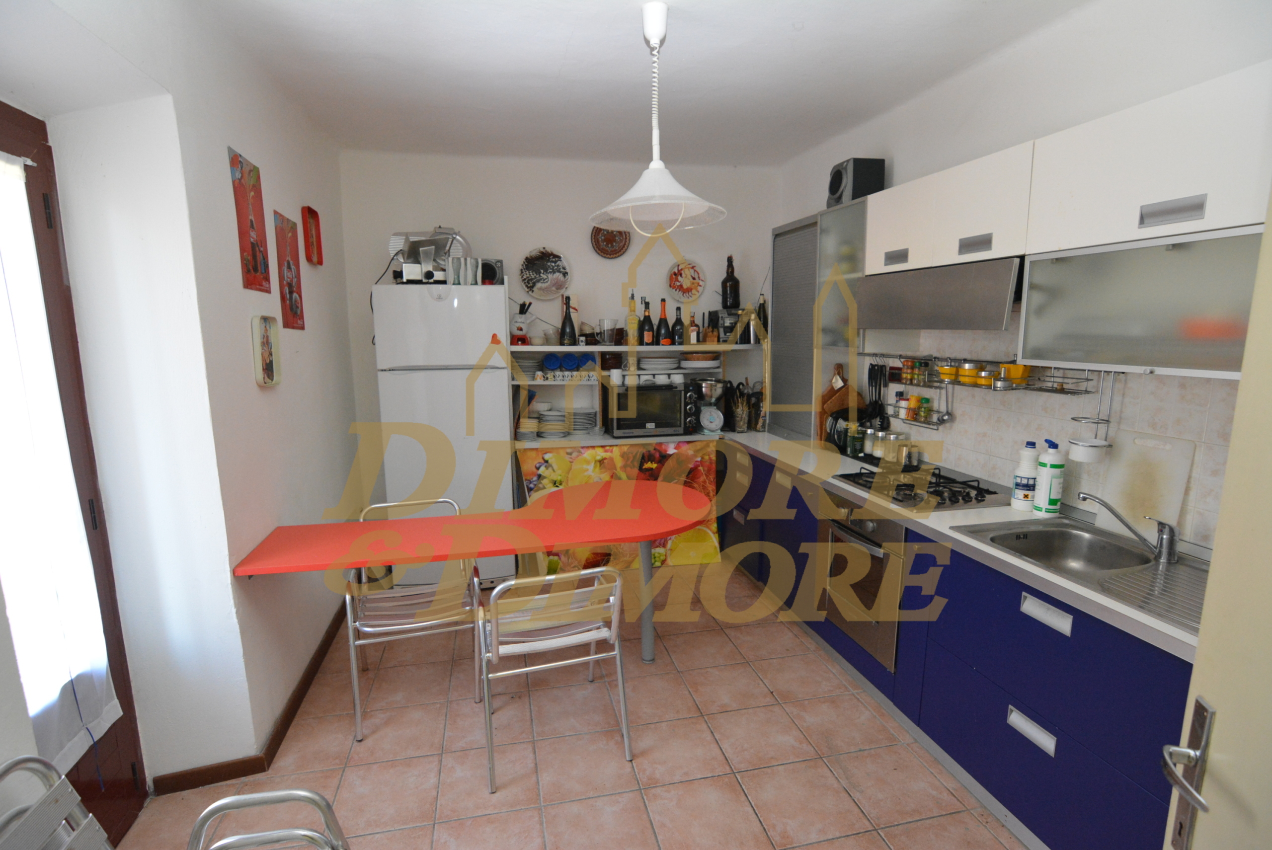 Villa con giardino in strada provinciale per miazzina 11, Cambiasca