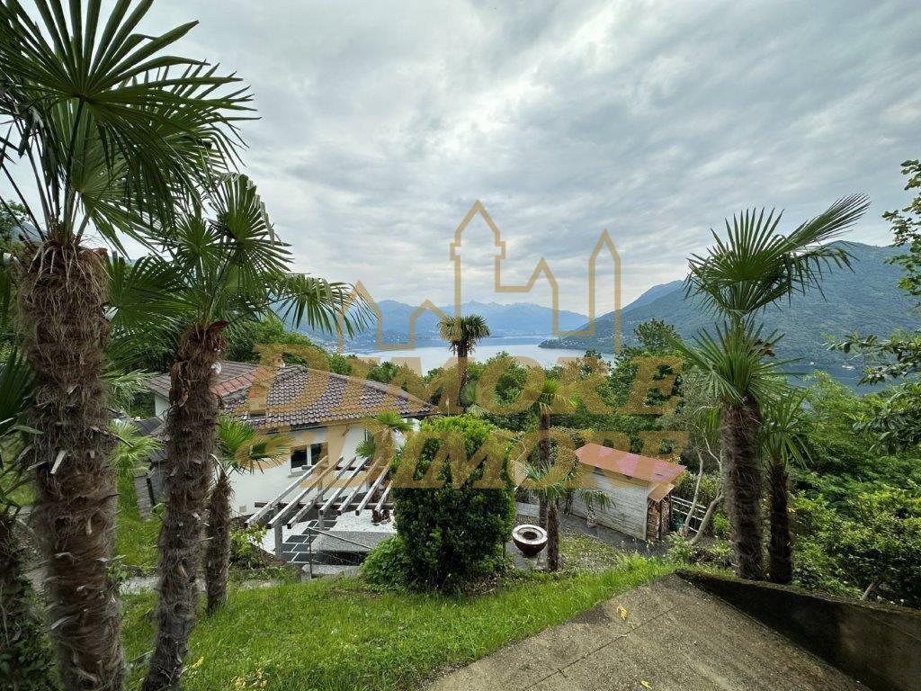 Villa con giardino a Cannobio