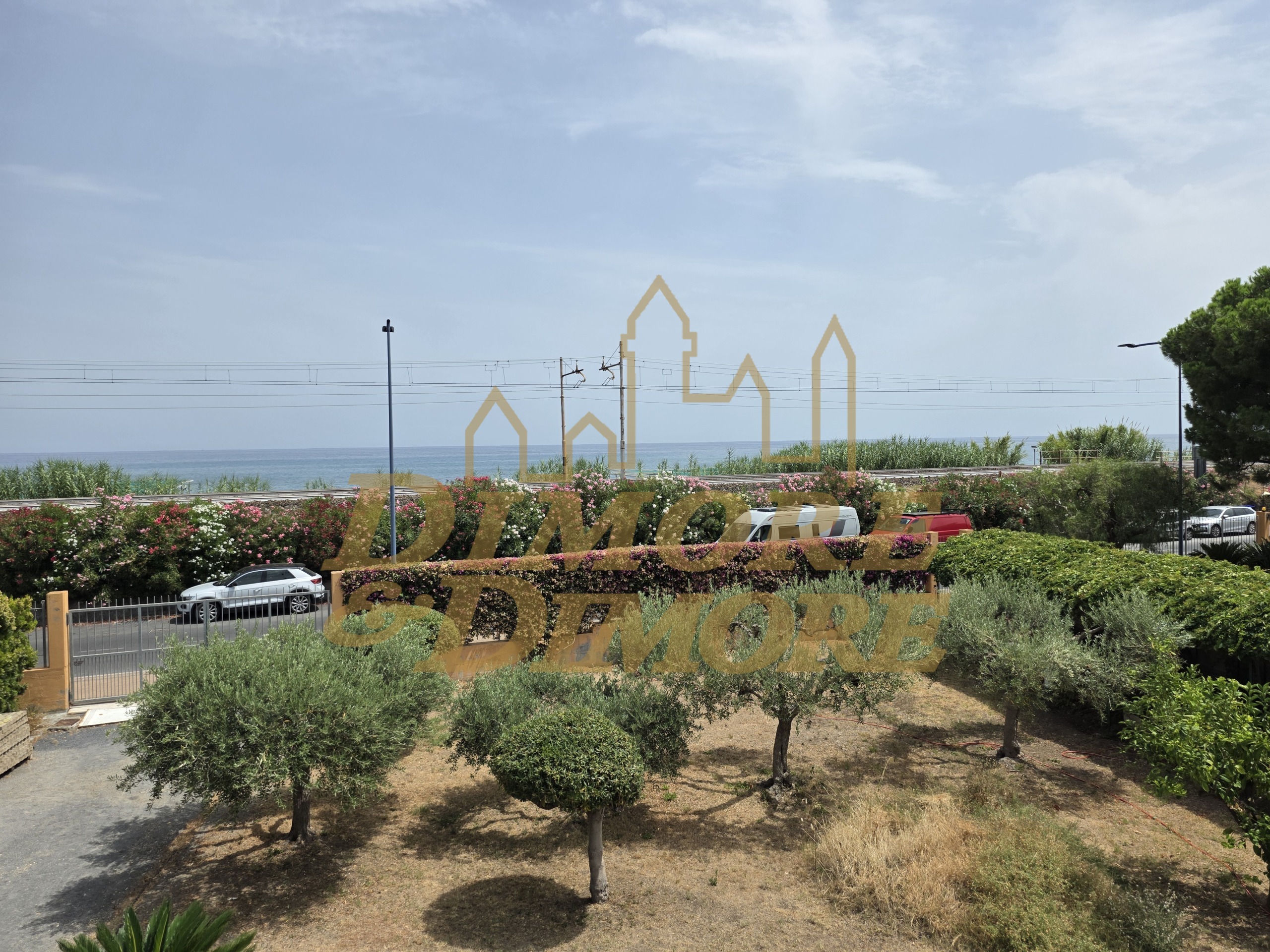 Villa con giardino a Ceriale