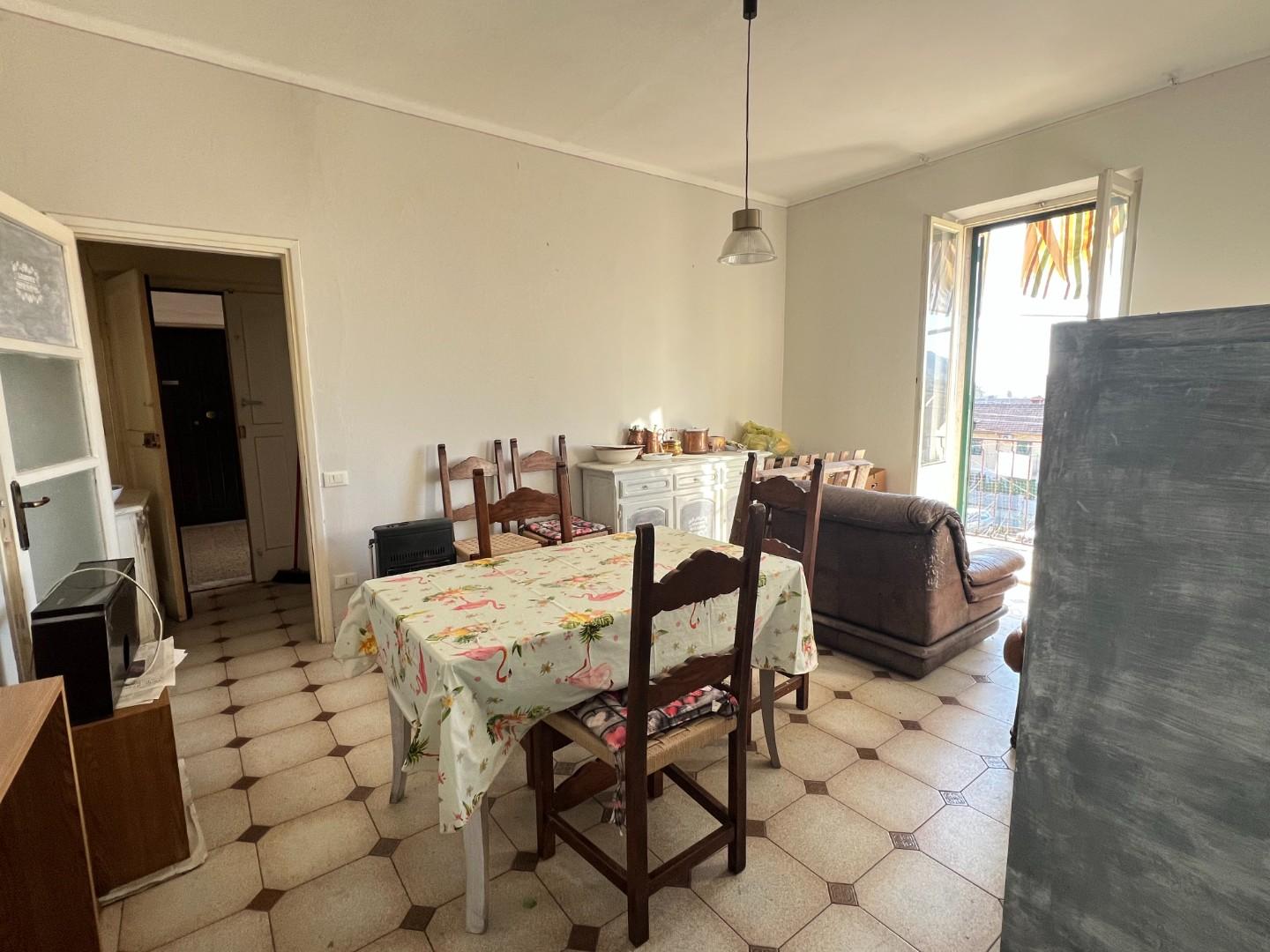 Quadrilocale in vendita a Massa