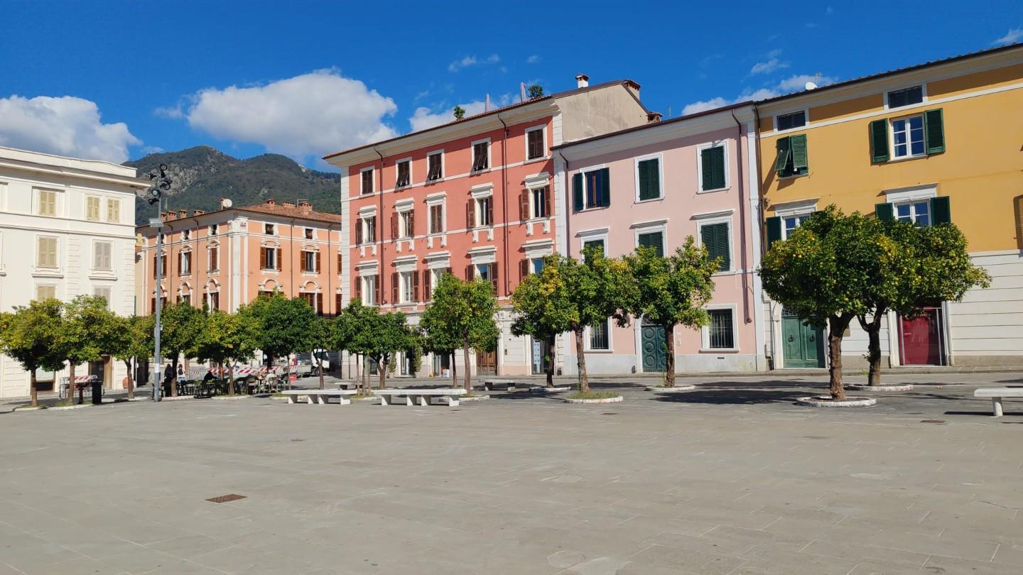 Quadrilocale in vendita, Massa centro