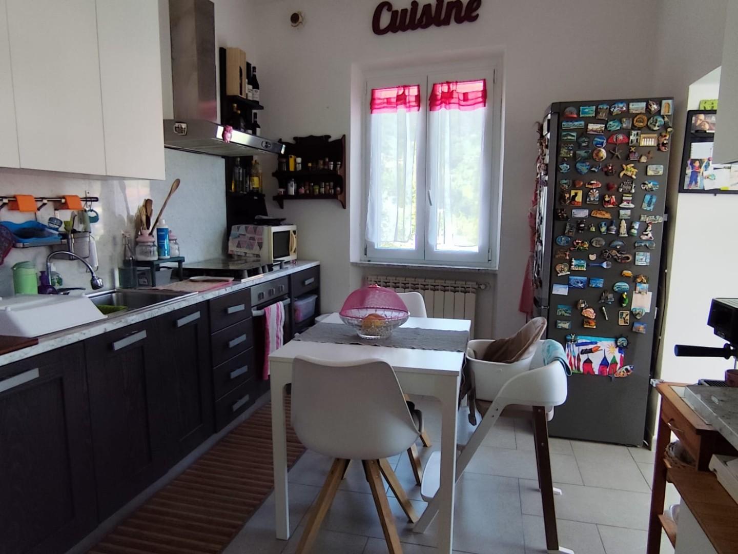 Appartamento con giardino, Massa ortola
