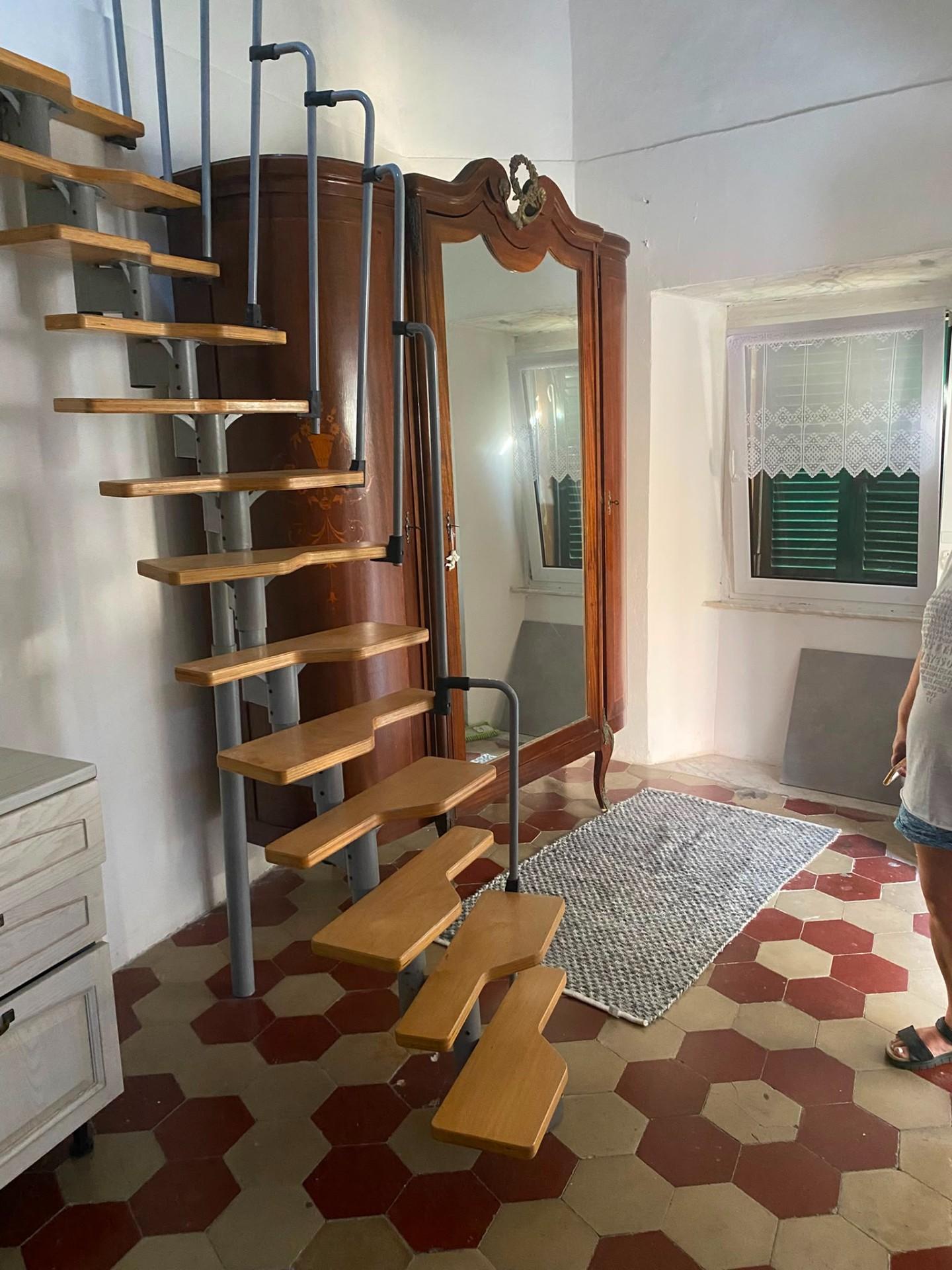 Casa indipendente ristrutturata, Massa canevara