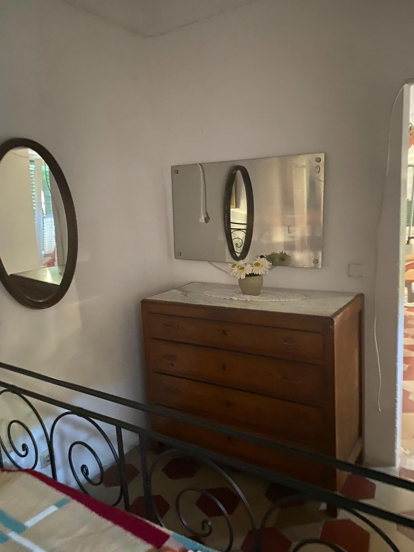 Casa indipendente ristrutturata, Massa canevara