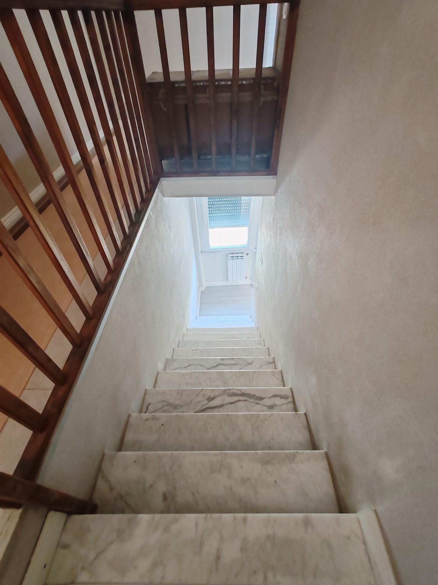 Casa indipendente ristrutturata, Massa la rocca