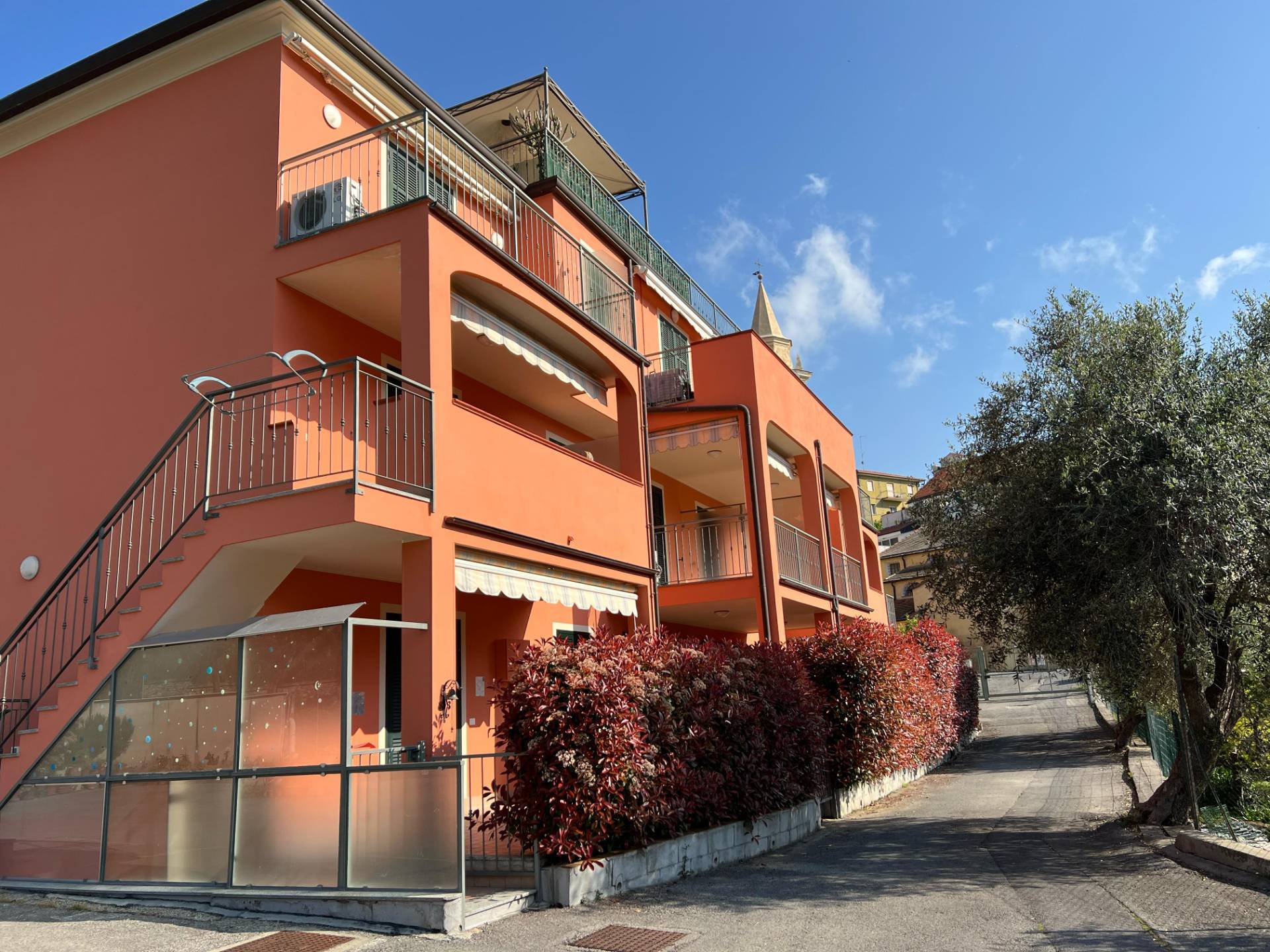3 locali in vendita a San Bartolomeo al Mare, Pairola