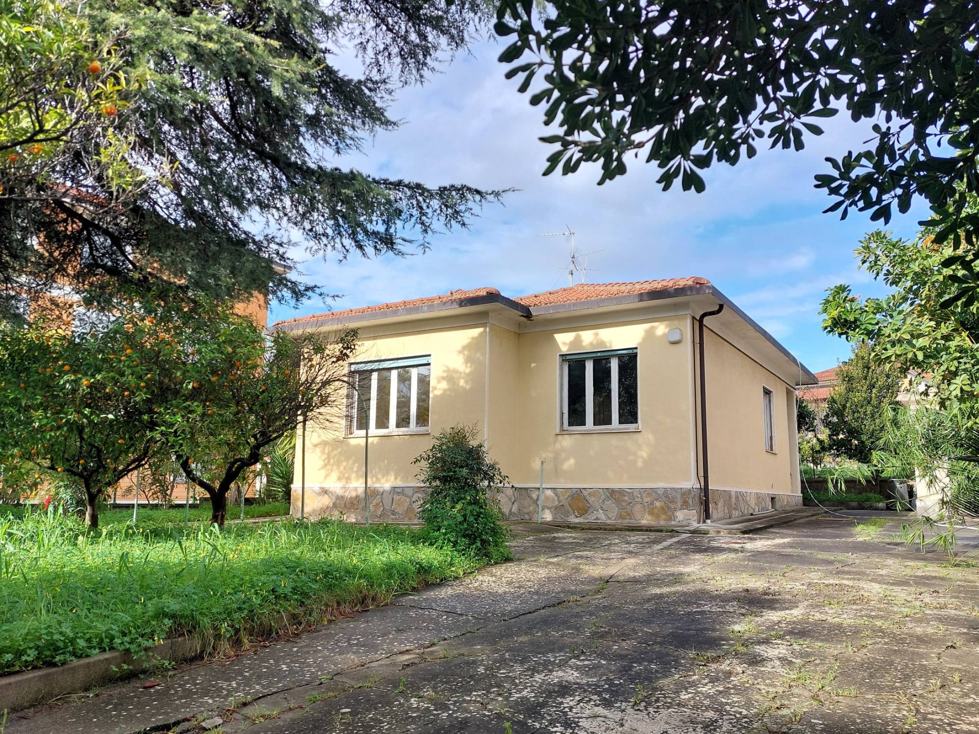 4 locali in vendita a Diano Marina