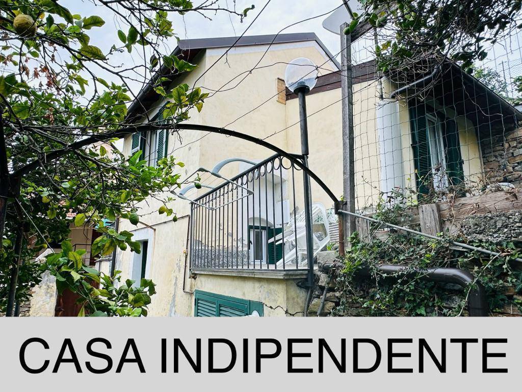 Casa indipendente in vendita a Diano Marina