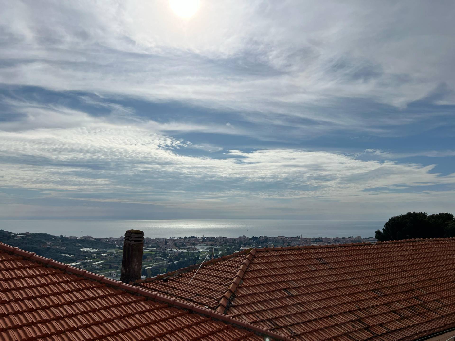 6 locali in vendita a Diano Castello