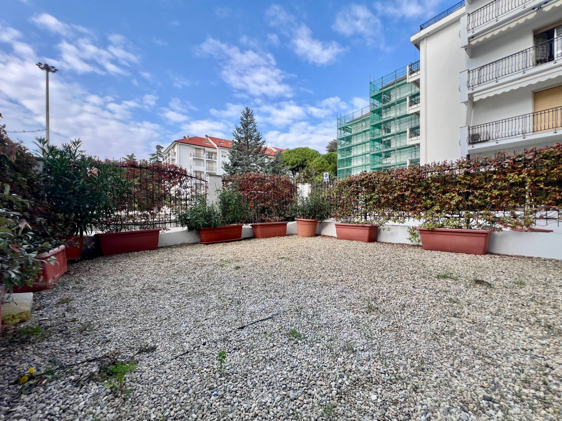 2 locali in vendita a San Bartolomeo al Mare