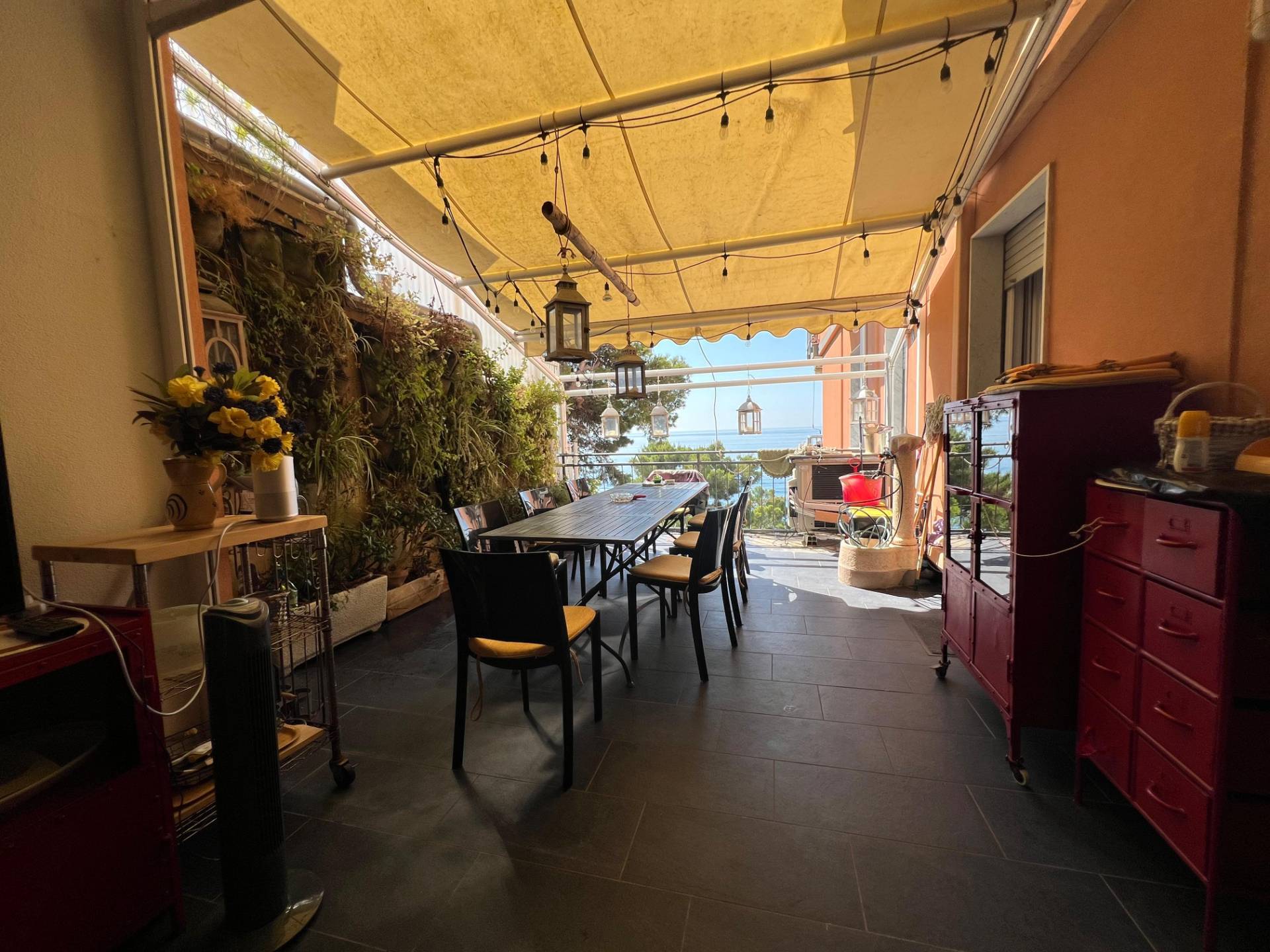 6 locali in vendita a Andora