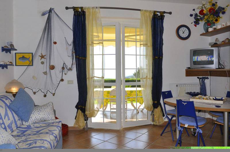 2 locali in vendita a Diano Arentino