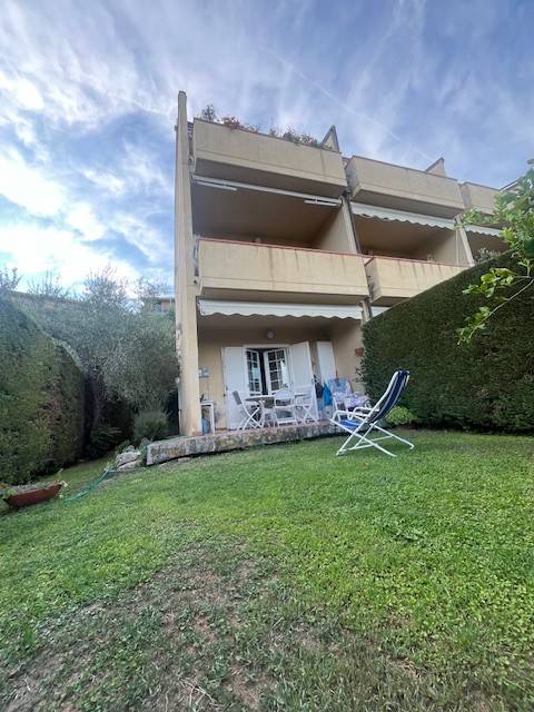 2 locali in vendita a Diano Arentino