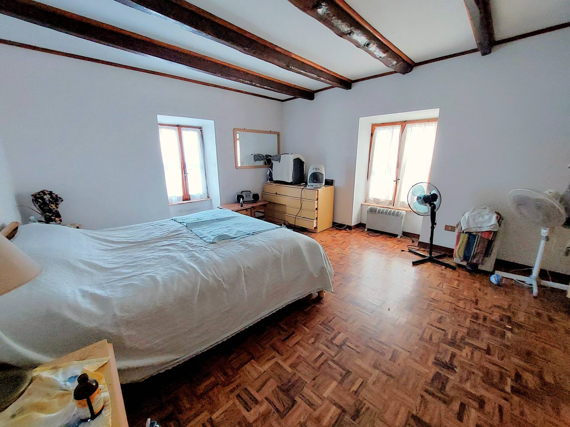 4 locali in vendita a Diano Castello