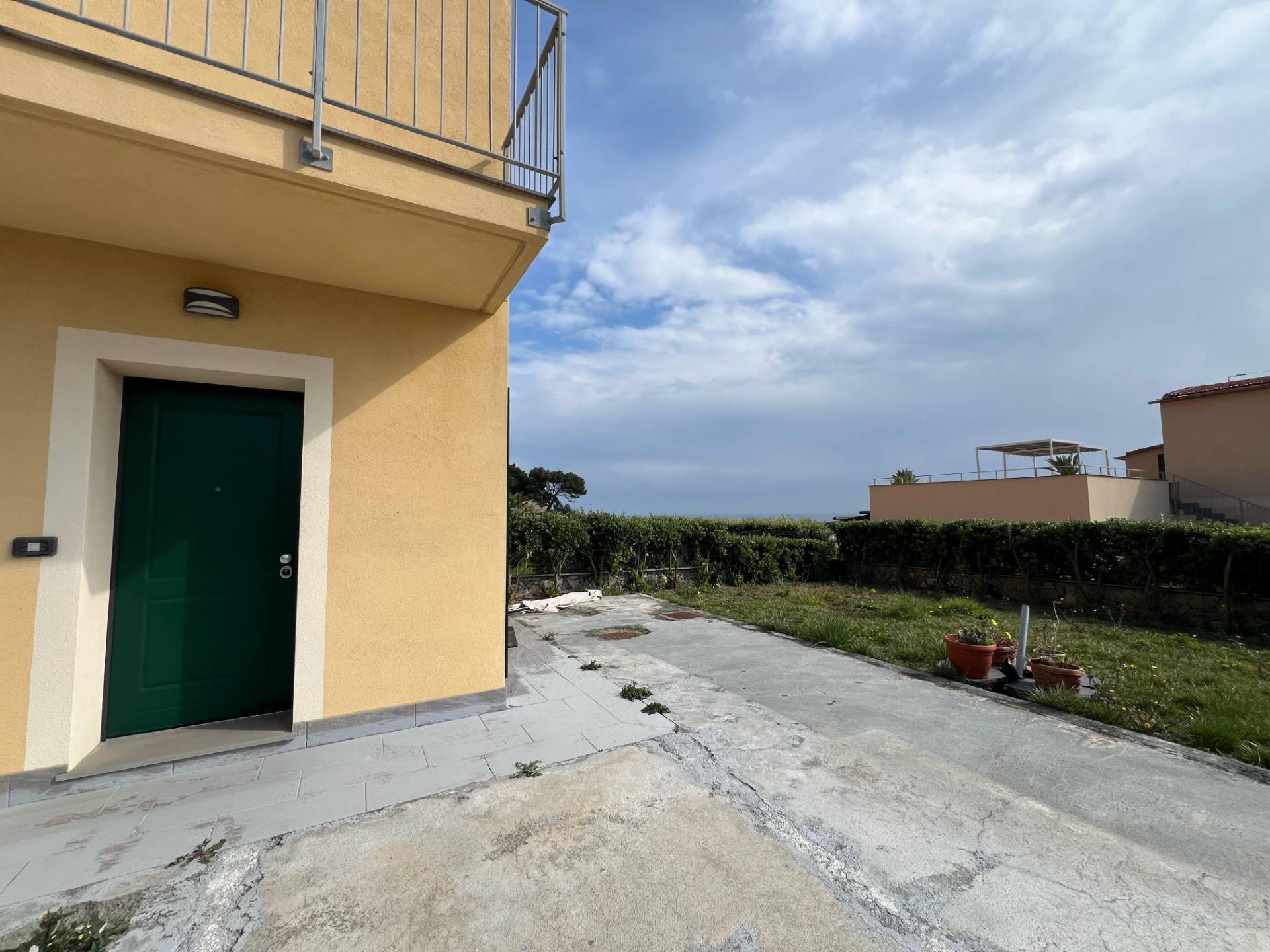 2 locali in vendita a Cervo, Cervo - Capo Mimosa