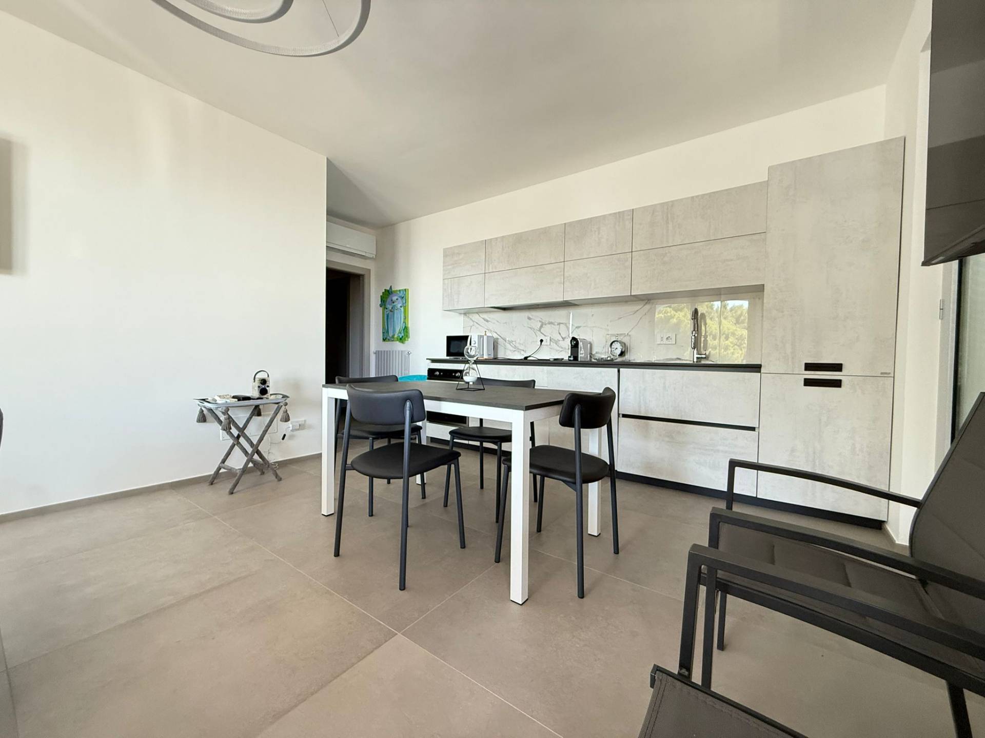 3 locali in vendita a Andora