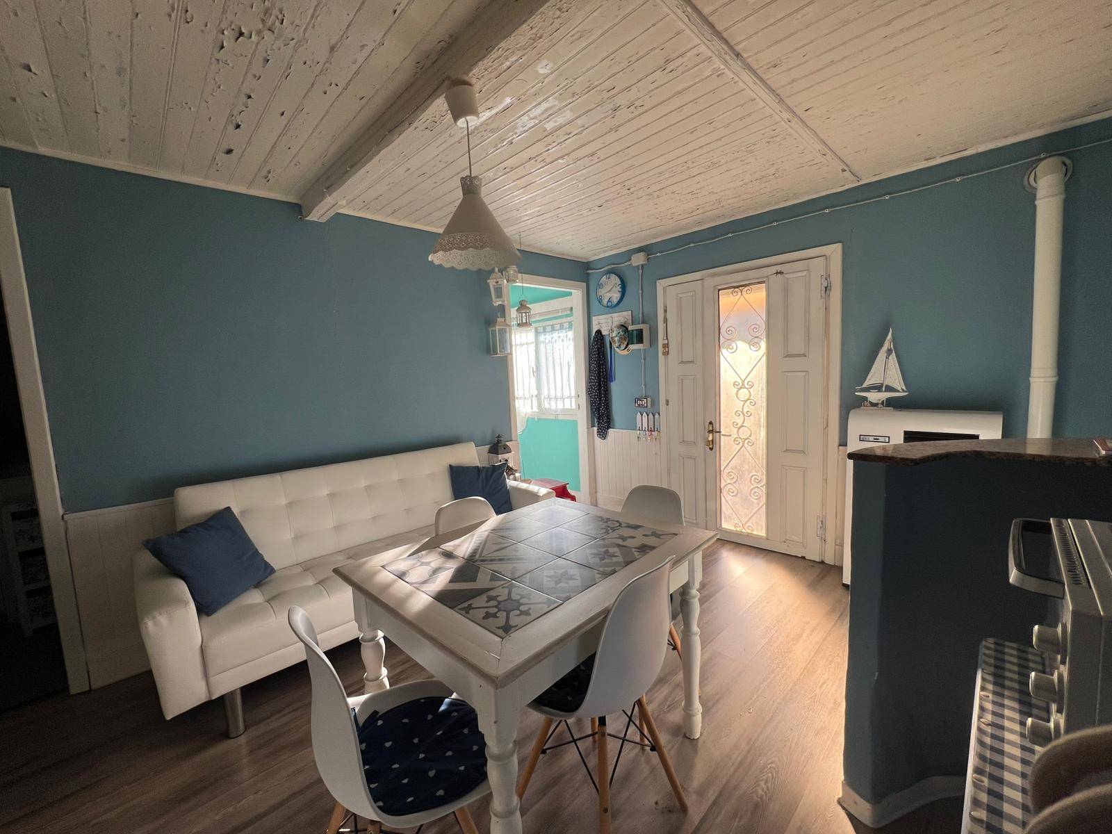 Casa indipendente in vendita a Diano Castello