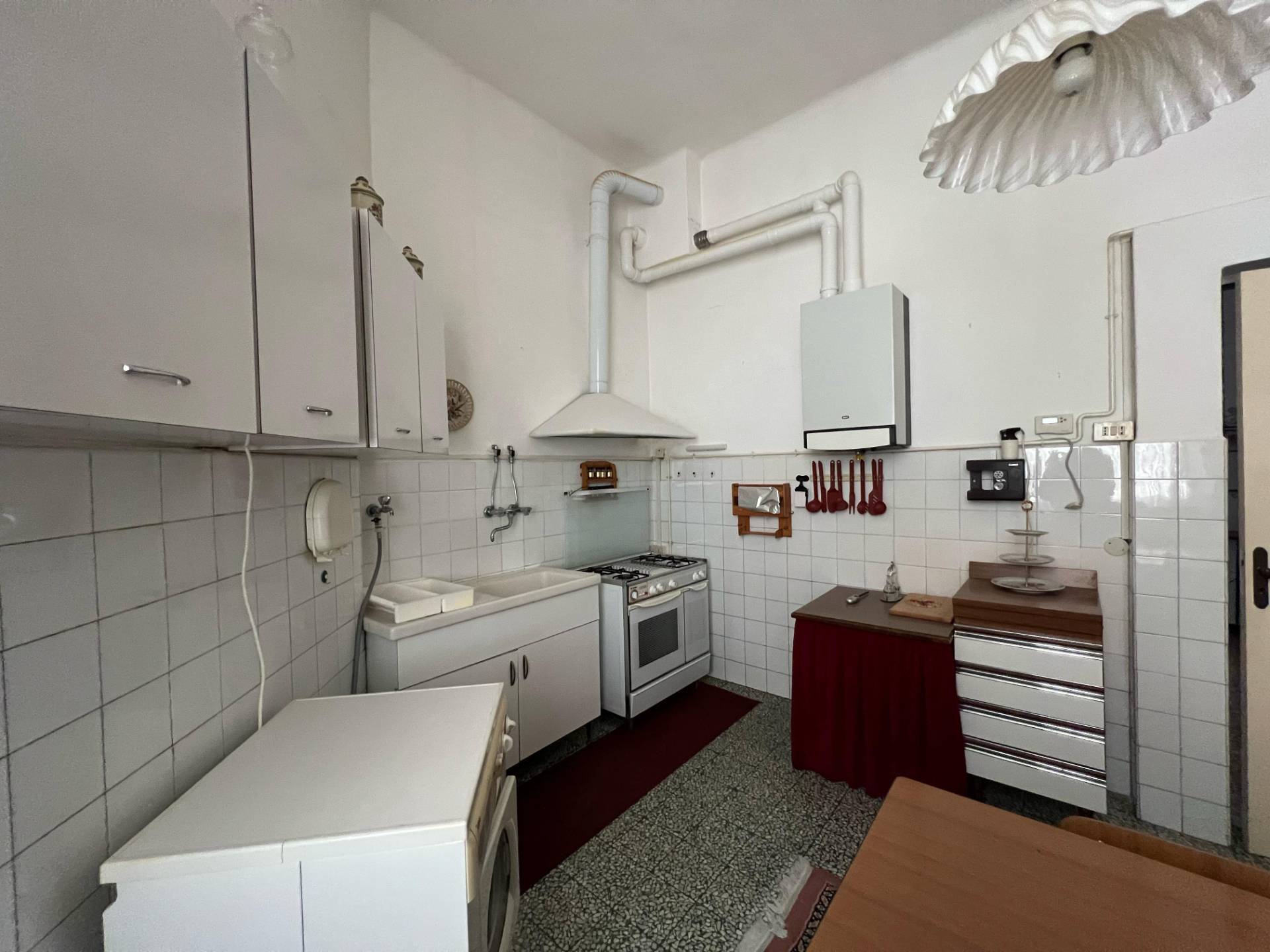 6 locali in vendita a Diano Castello