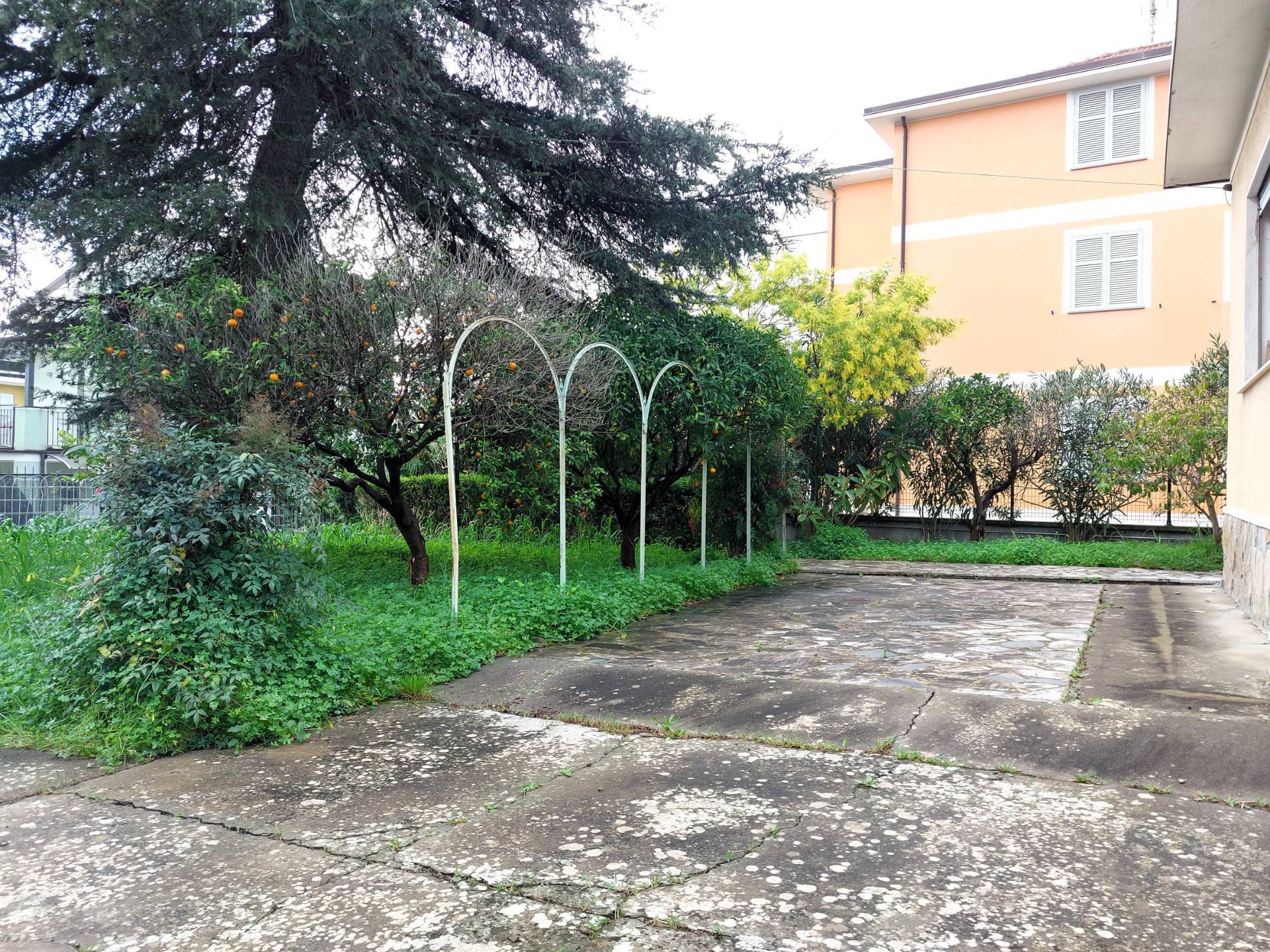 Villa singola in vendita a Diano Marina