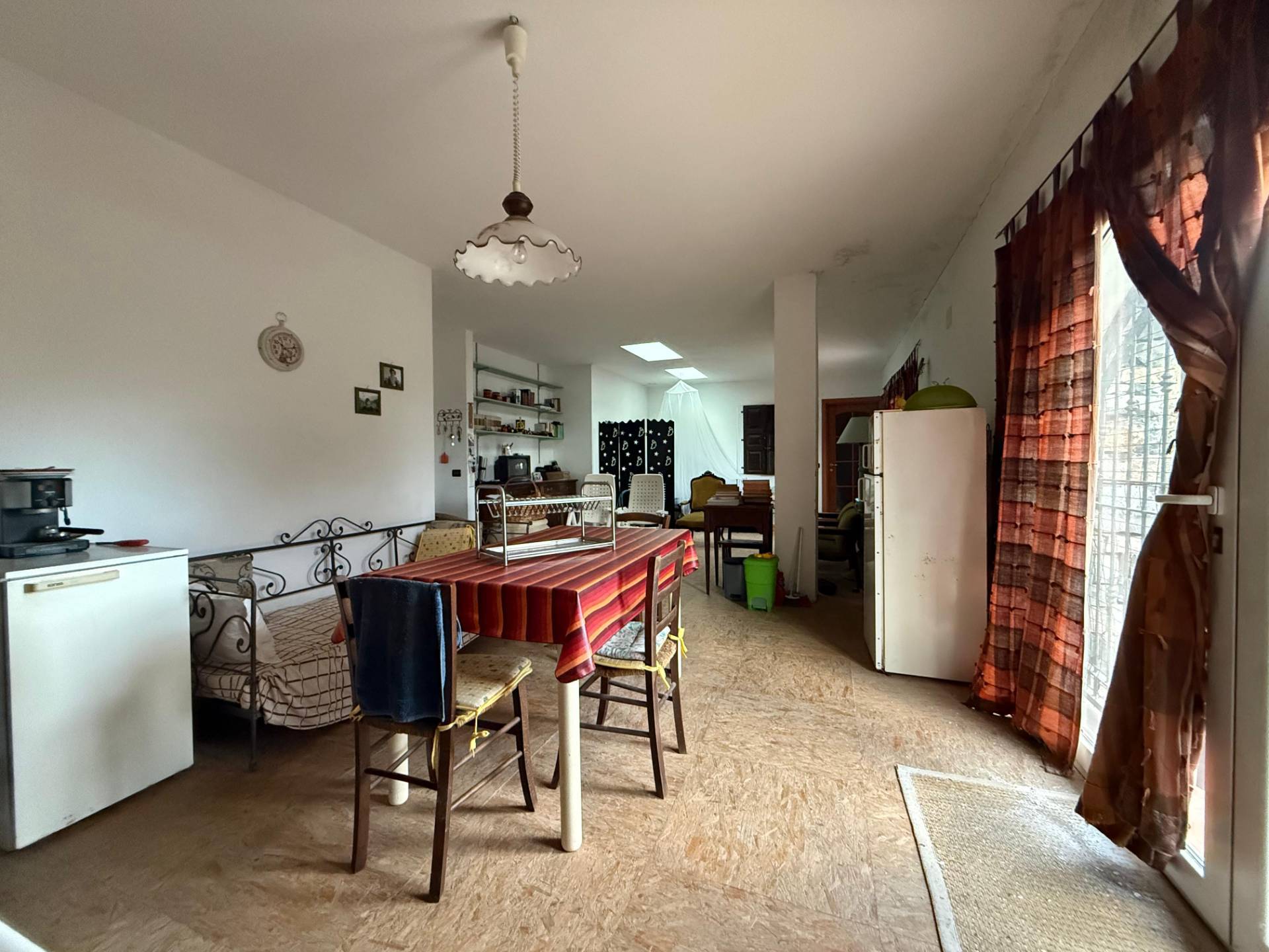 Casa indipendente in vendita a Diano Marina