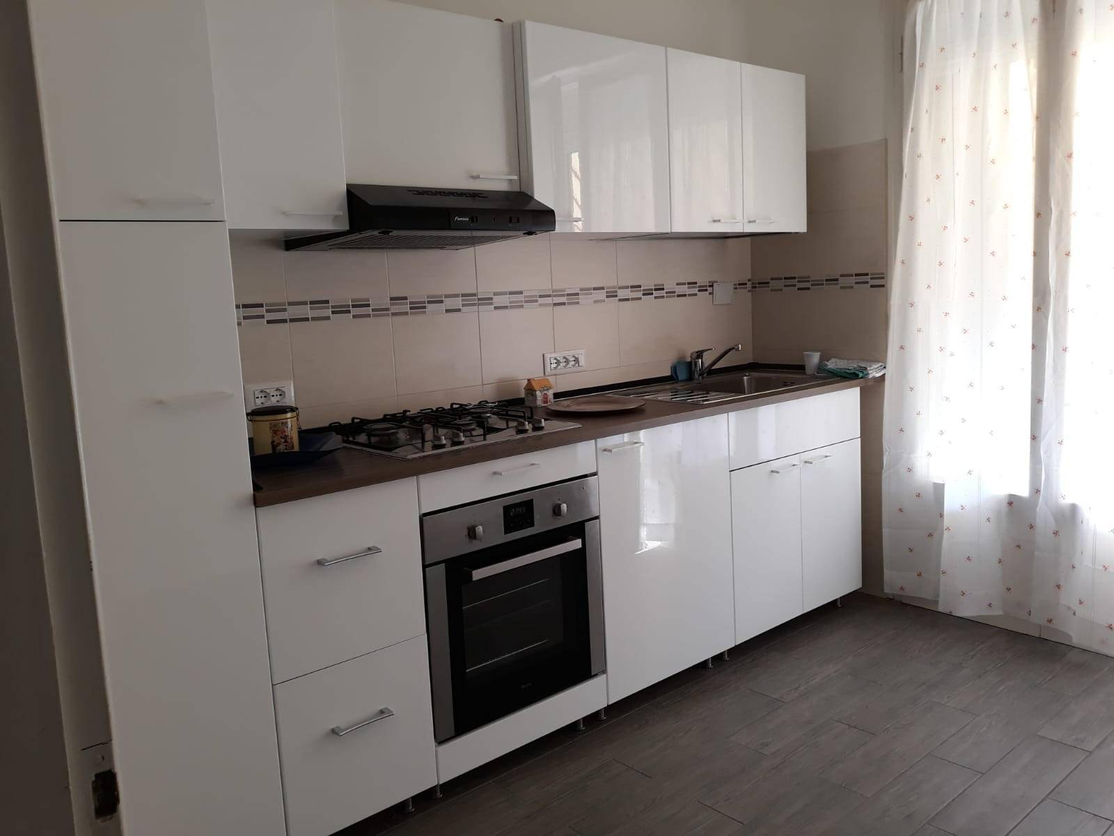 5 locali in vendita a San Bartolomeo al Mare