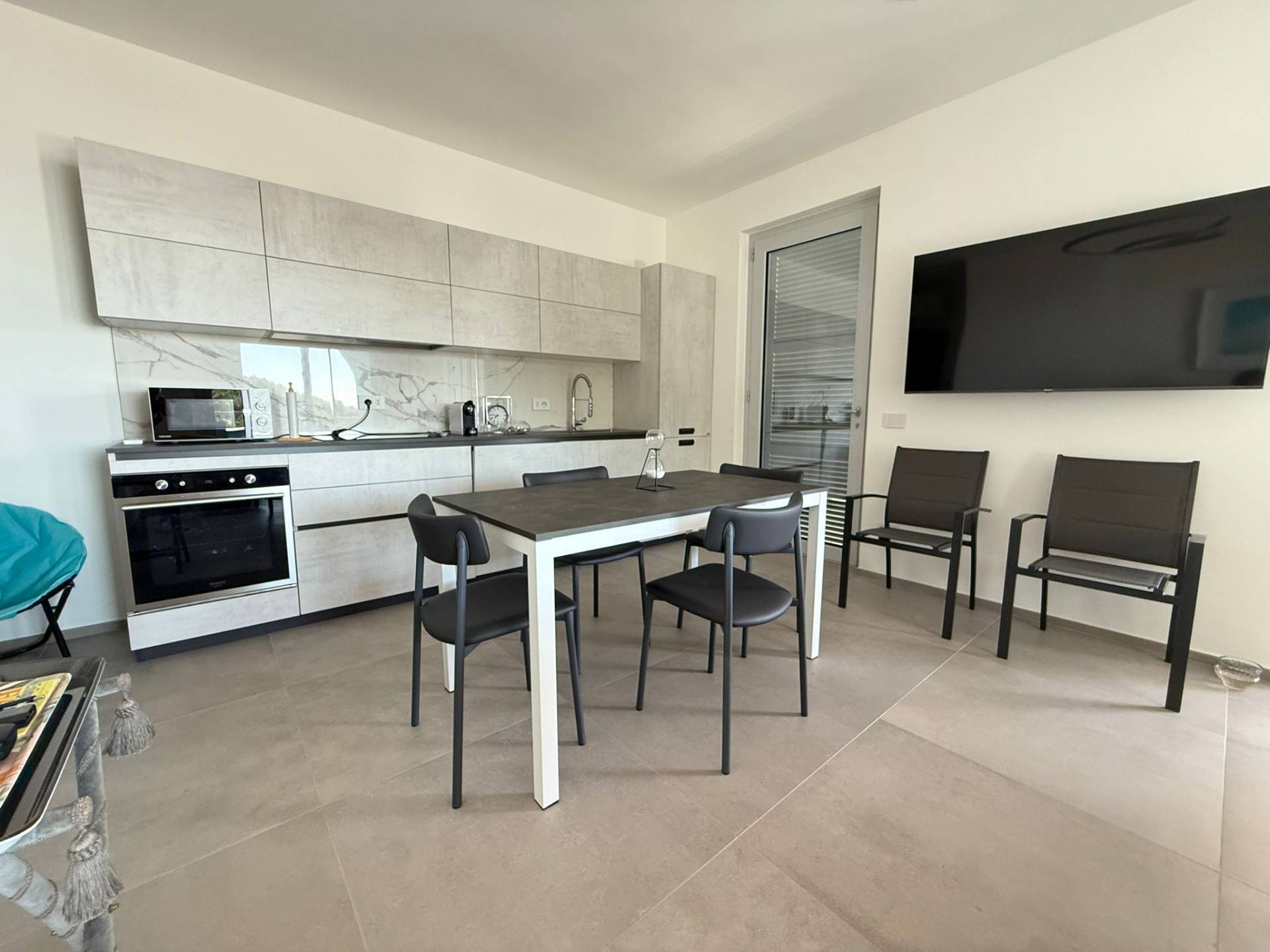 3 locali in vendita a Andora