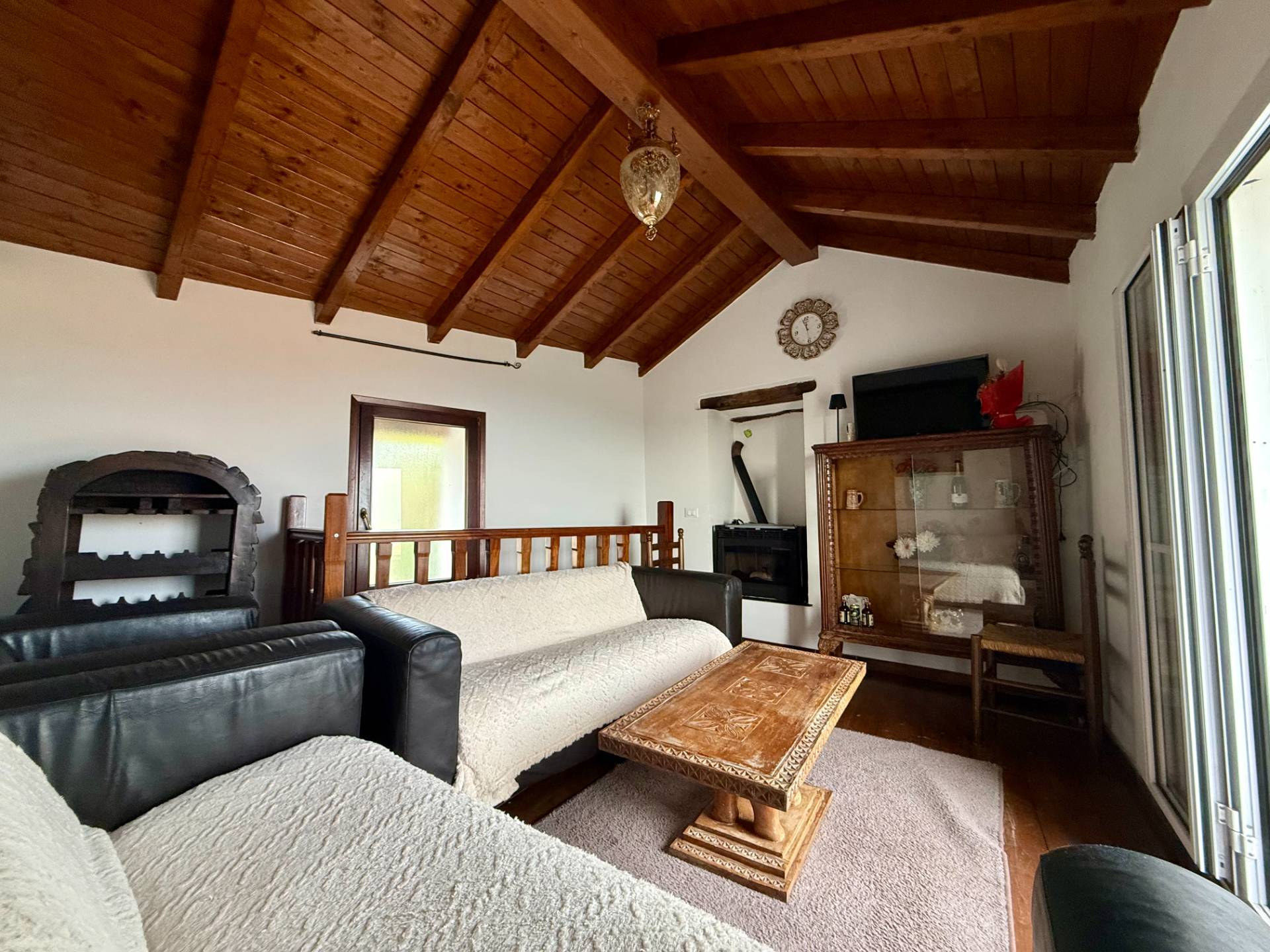 4 locali in vendita a Diano Arentino