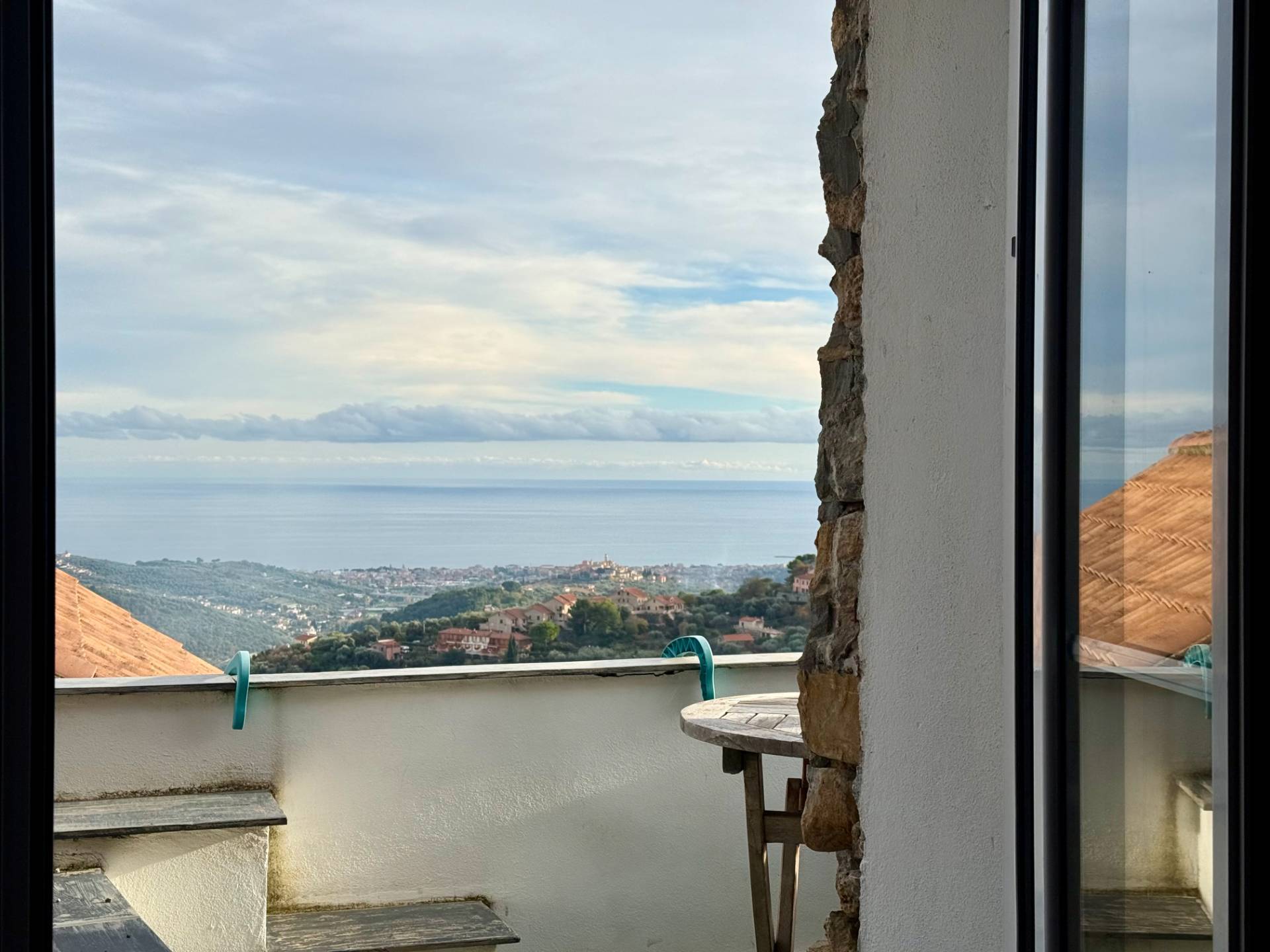 4 locali in vendita a Diano Arentino