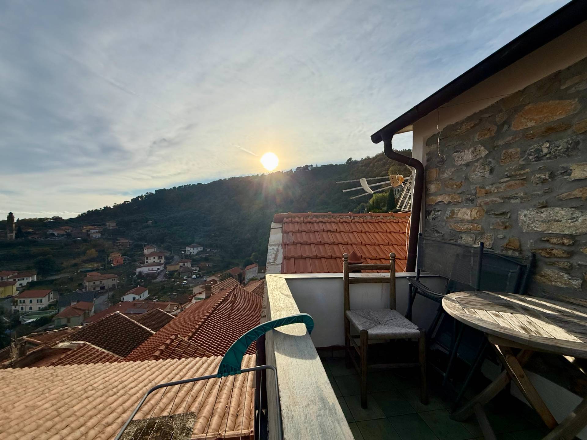 4 locali in vendita a Diano Arentino