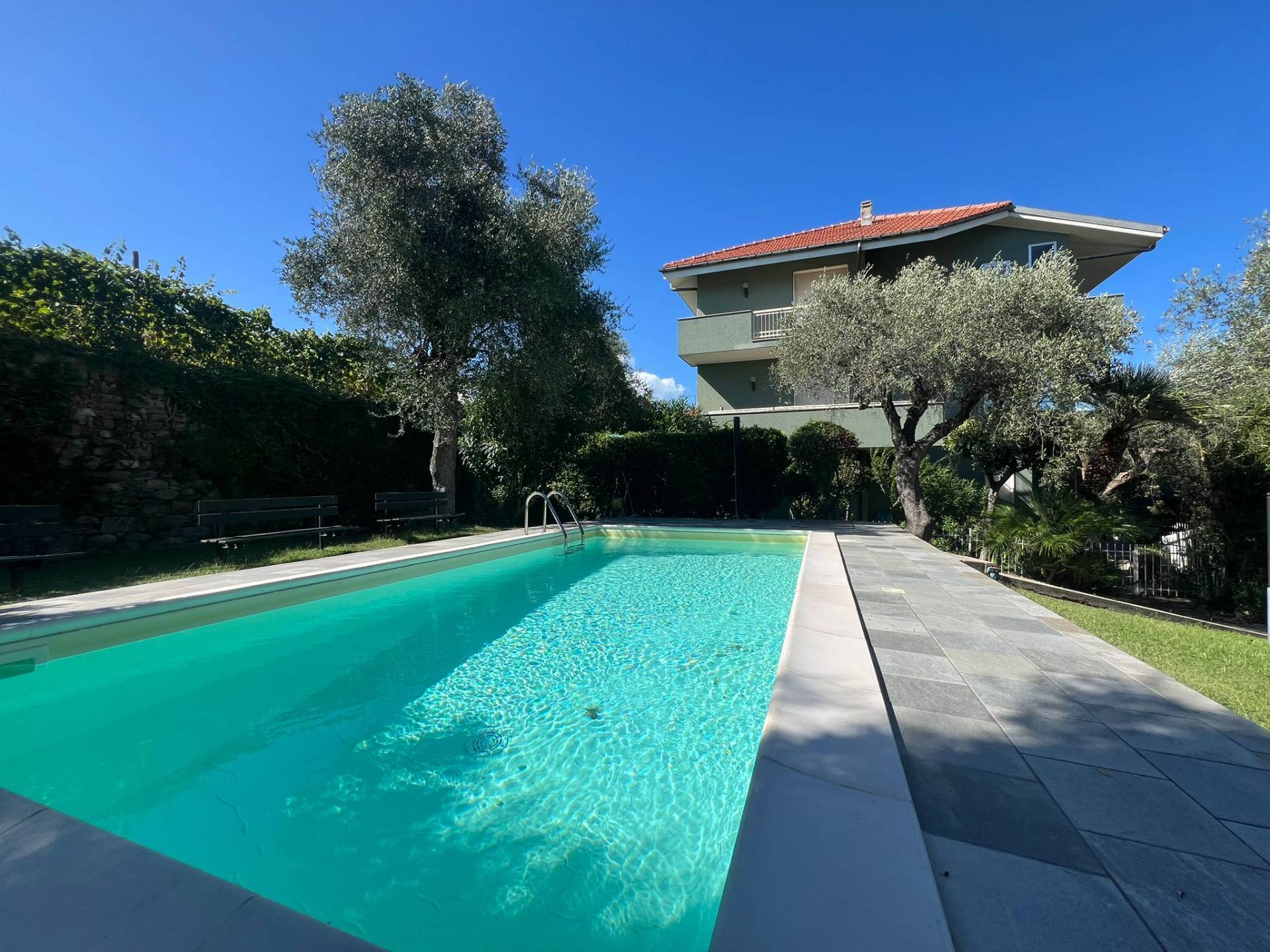 3 locali in vendita a San Bartolomeo al Mare