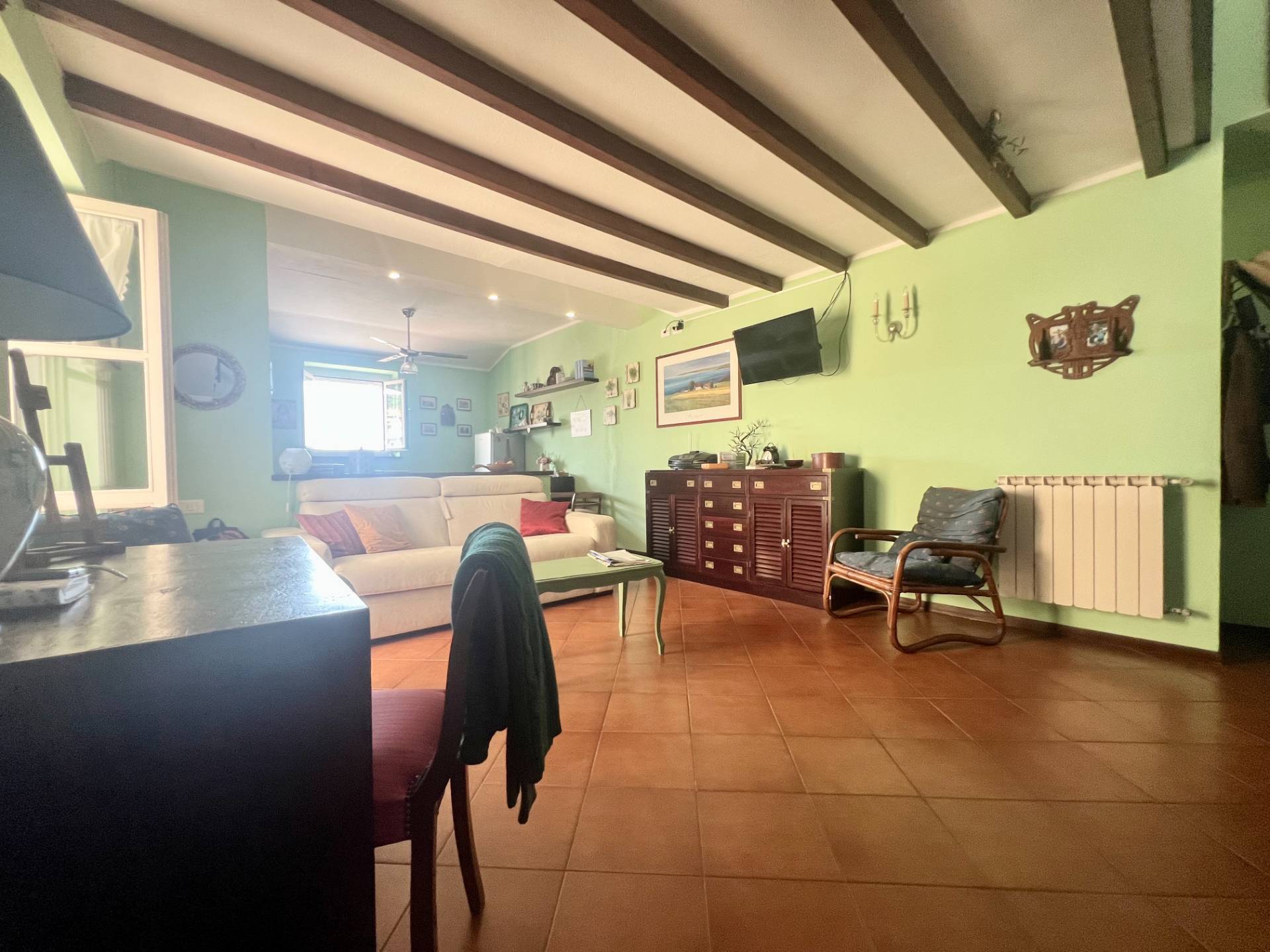 2 locali in vendita a Imperia