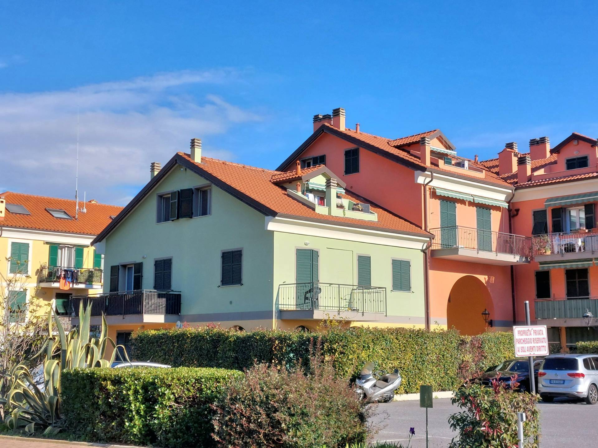 3 locali in vendita a Andora