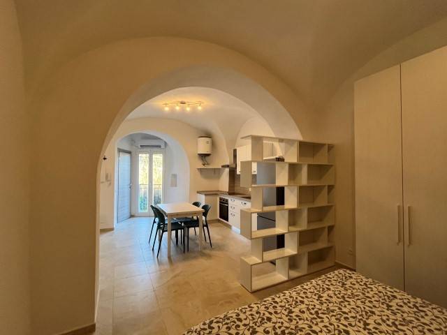 Monolocale in vendita a Imperia