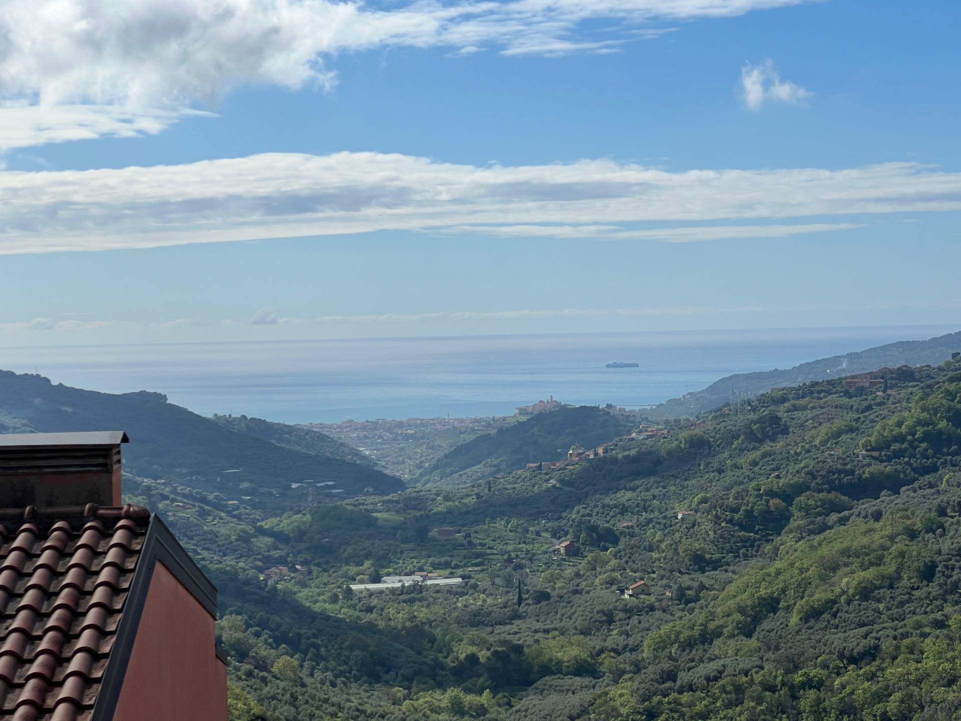 2 locali in vendita a Diano Arentino, Diano Evigno