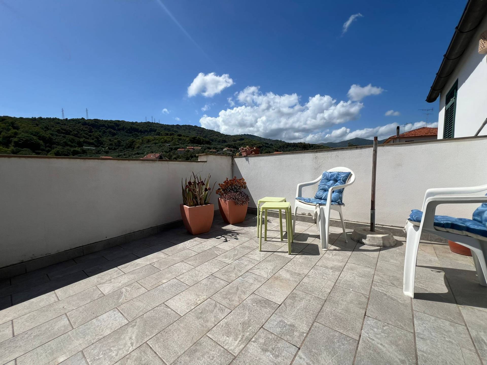 3 locali in vendita a San Bartolomeo al Mare