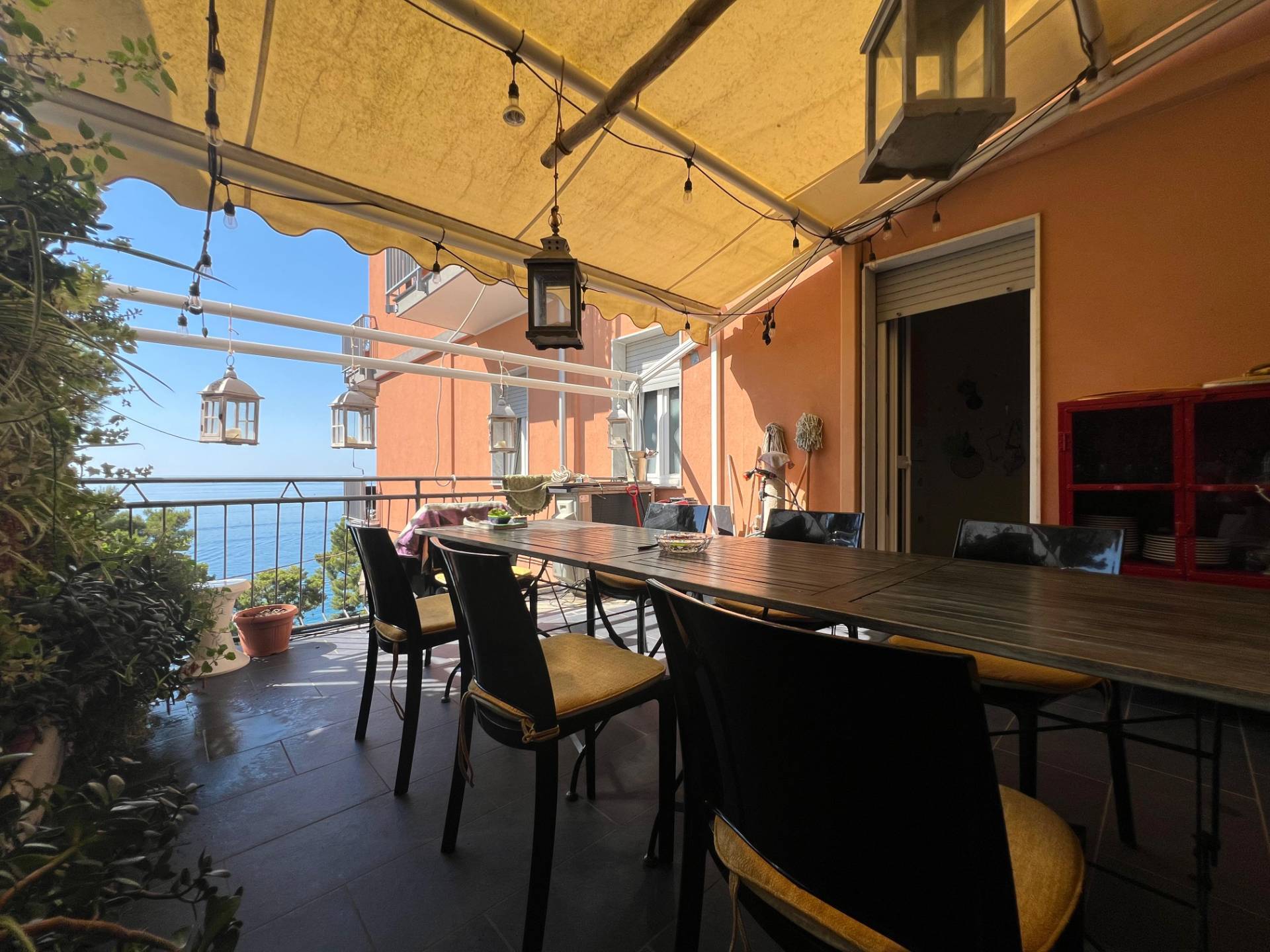 6 locali in vendita a Andora