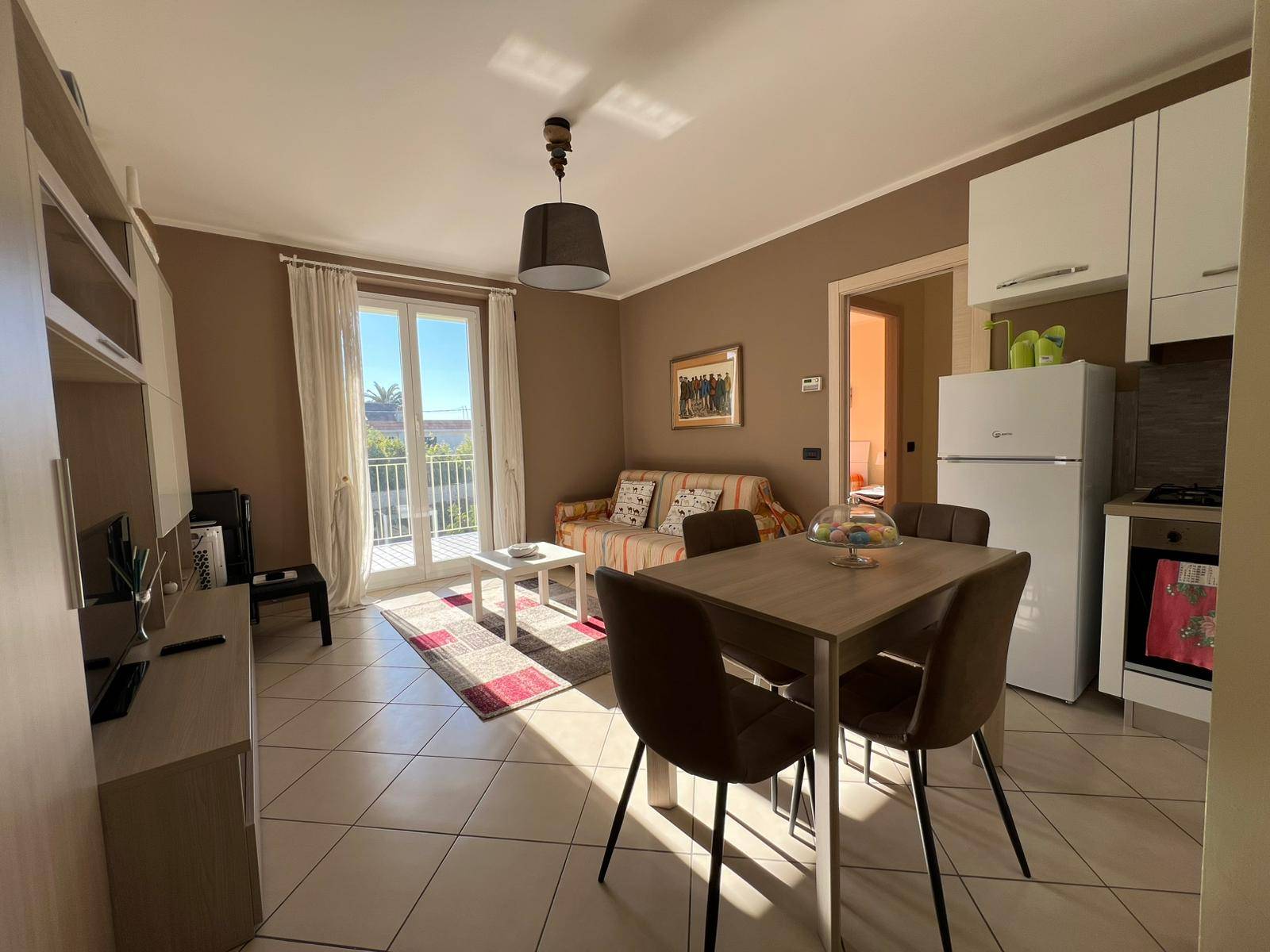 2 locali in vendita a Cervo