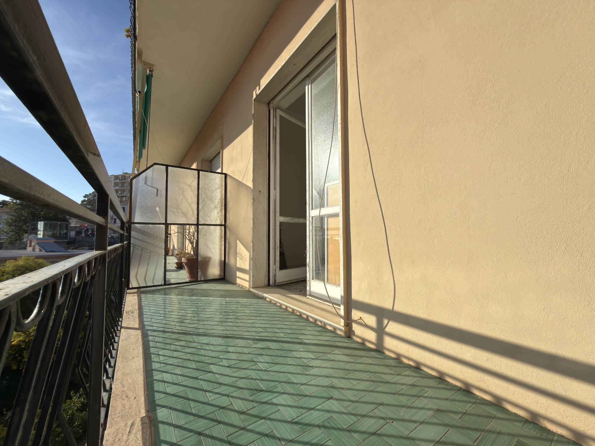 3 locali in vendita a Imperia